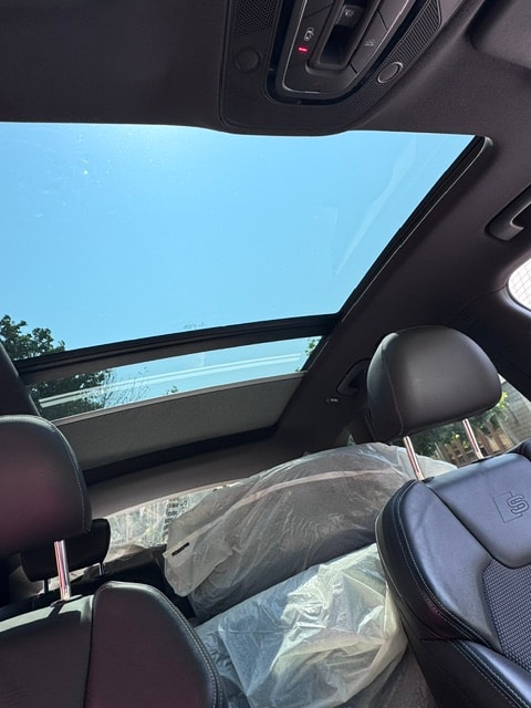 AUDI Q5 TFSI e Sport 50 quattro-image-5