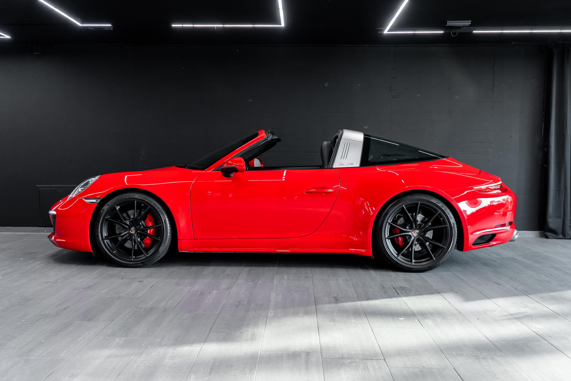 PORSCHE TARGA 4S-image-5