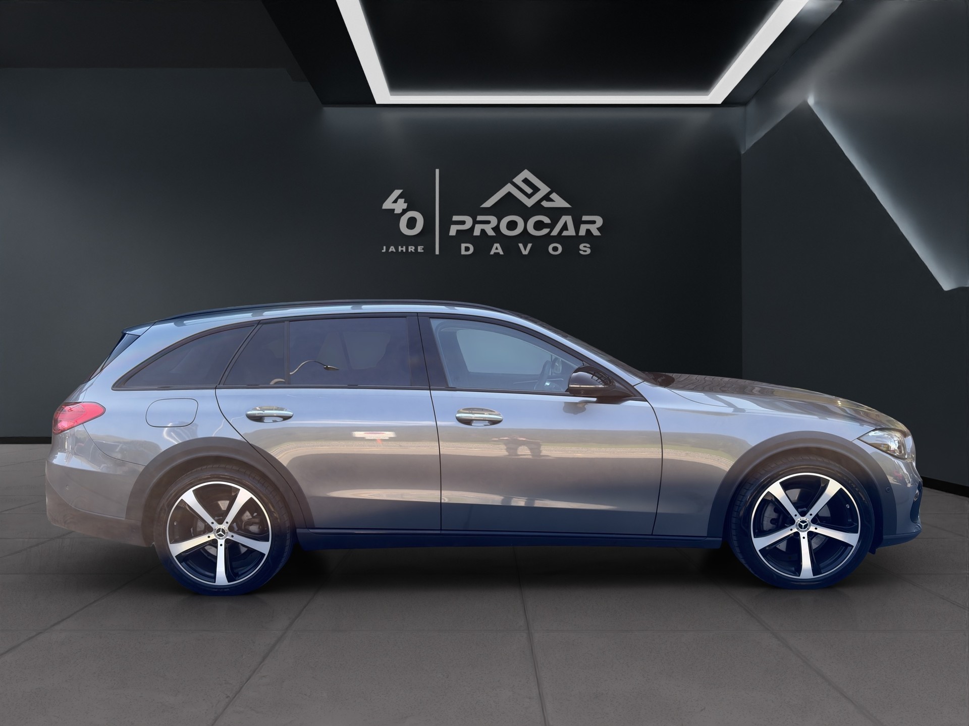 MERCEDES-BENZ C 220 d All-Terrain Avantgarde 4matic Kombi-image-1