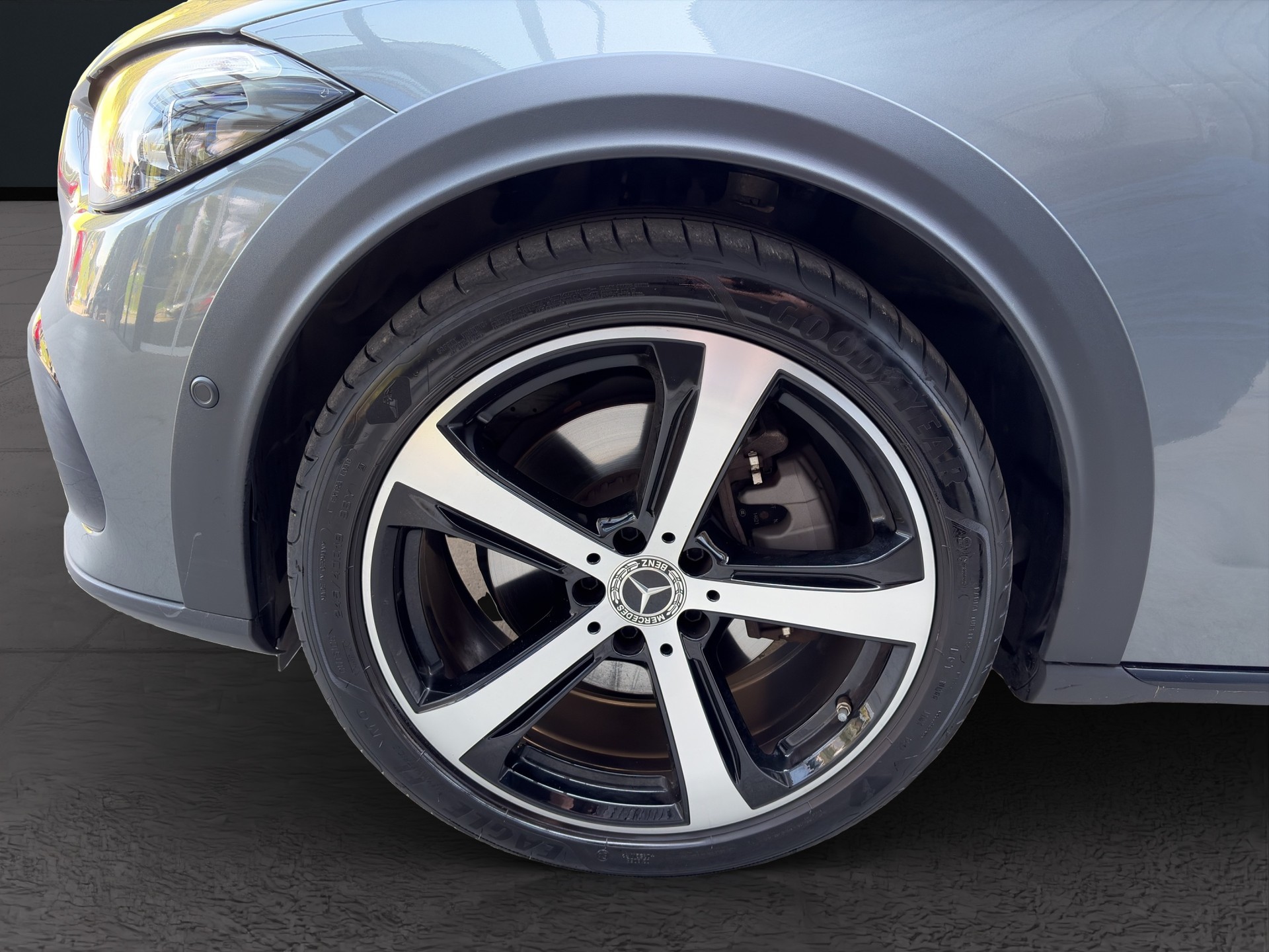 MERCEDES-BENZ C 220 d All-Terrain Avantgarde 4matic Kombi-image-5