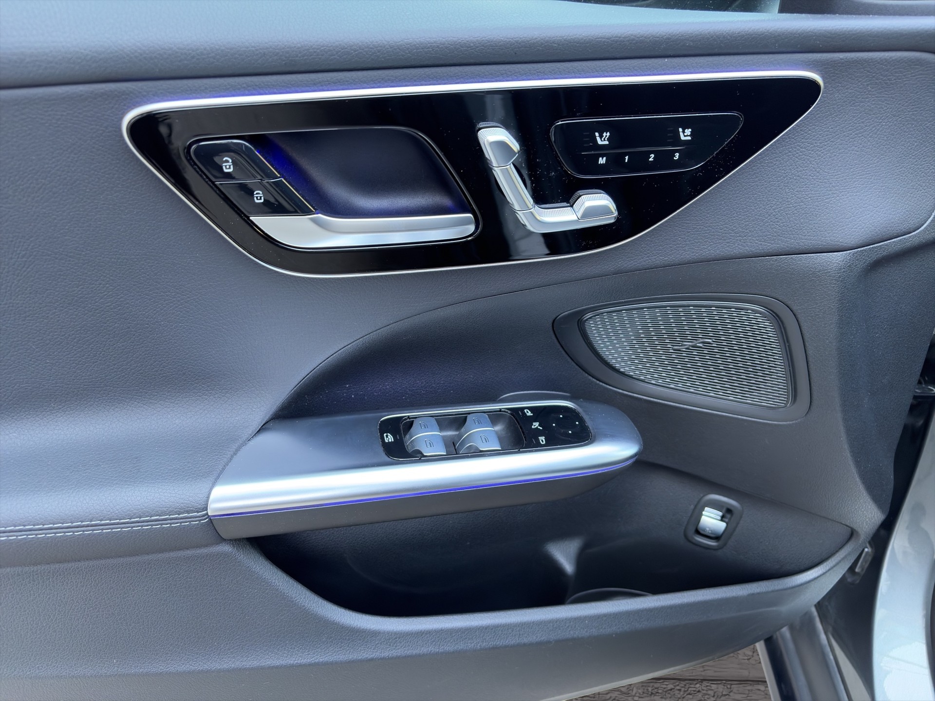 MERCEDES-BENZ C 220 d All-Terrain Avantgarde 4matic Kombi-image-13