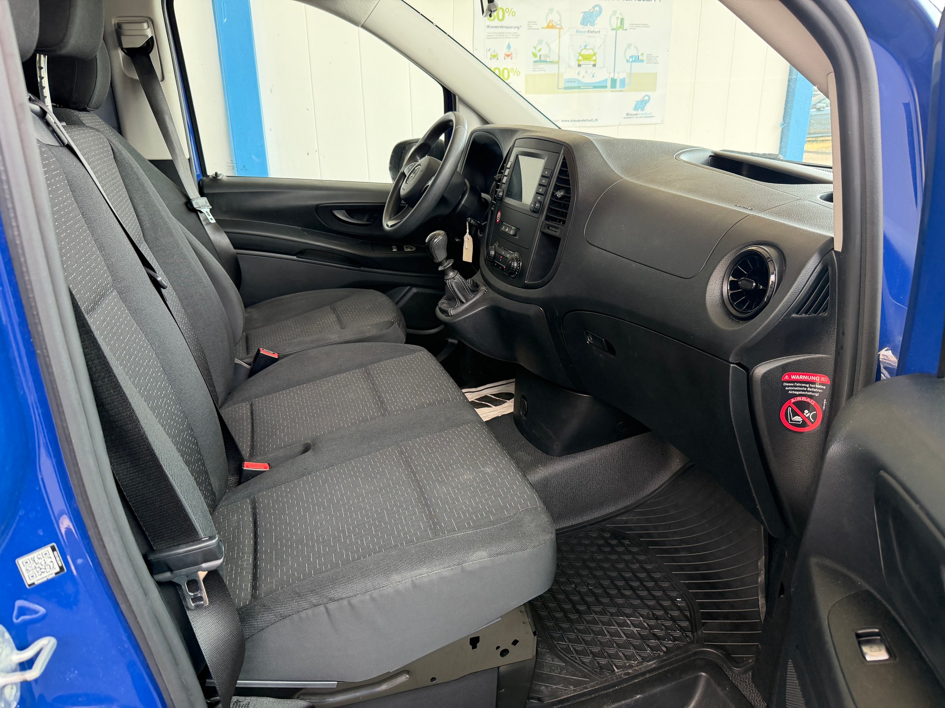 MERCEDES-BENZ Vito 116 CDI Base 3 Sitze-image-3