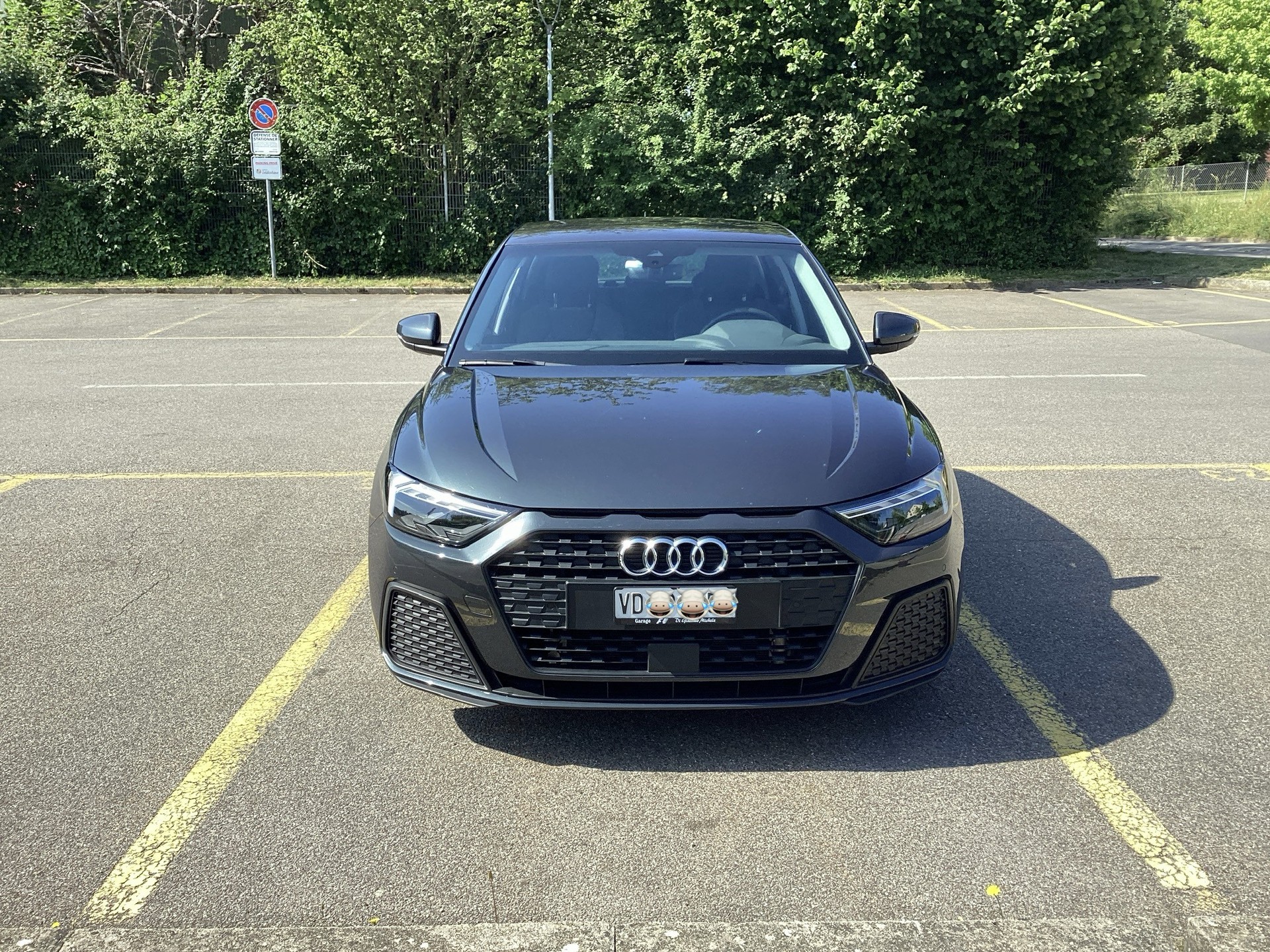 AUDI 1.0 30 TFSI Attraction S-Tronic-image-1