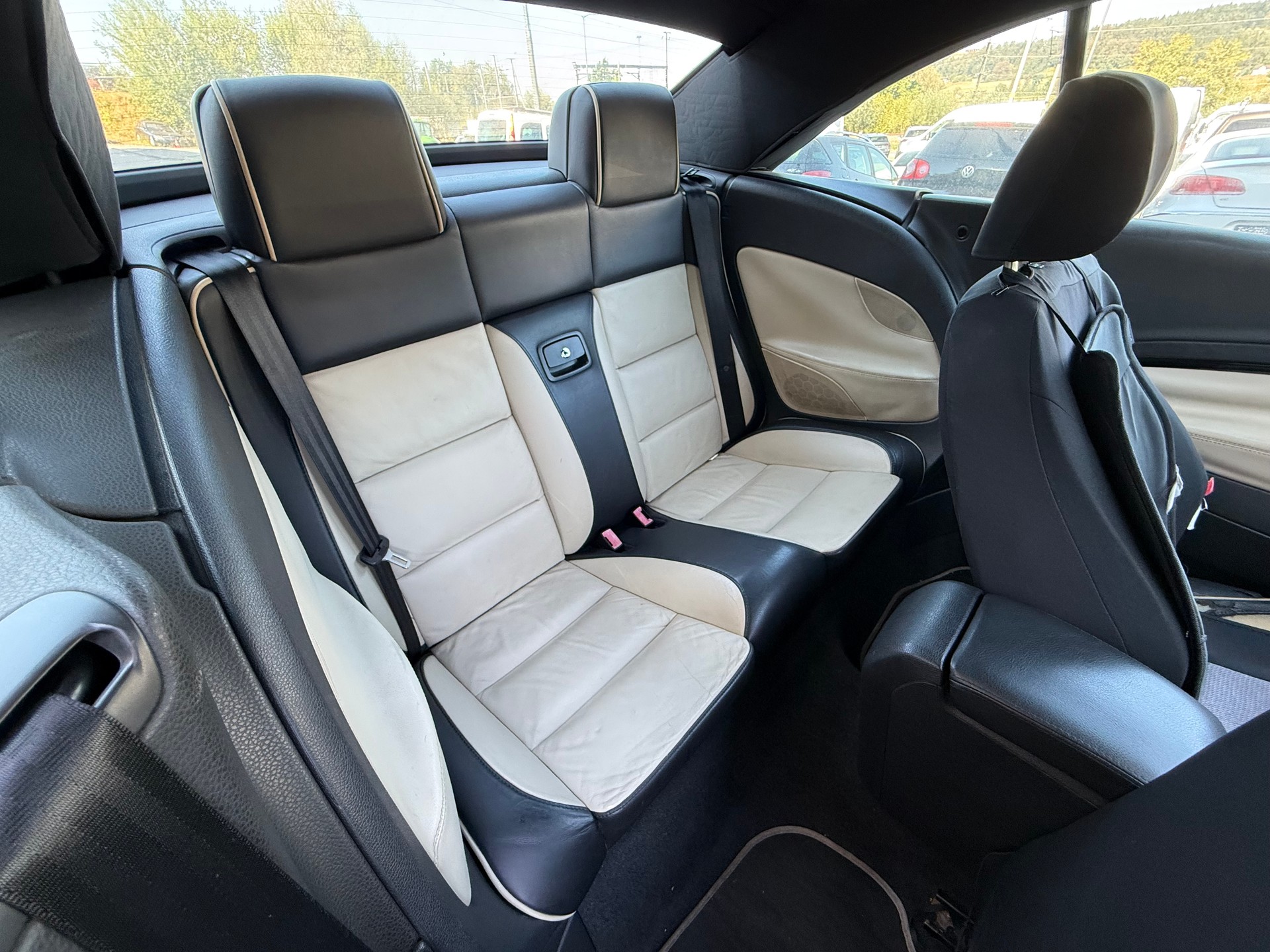 VW Eos 2.0 TDI-image-10
