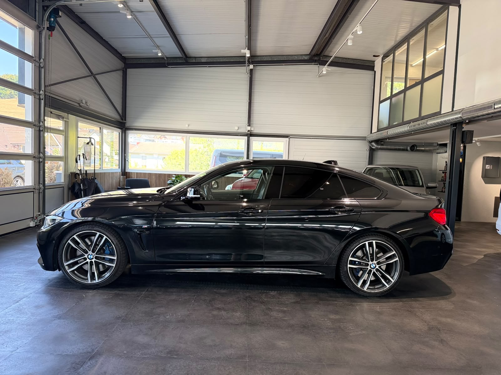 BMW 440i Gran Coupé xDrive M Sport Steptronic-image-1