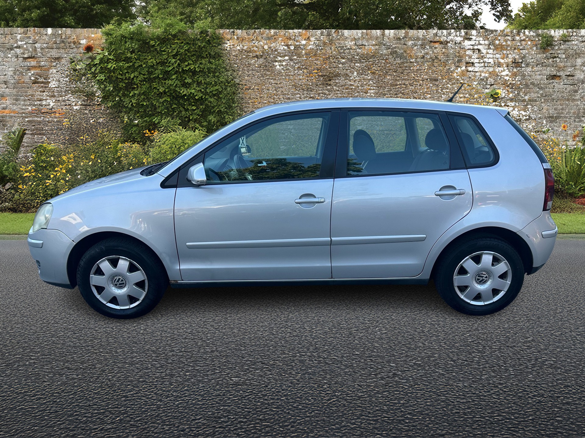 VW Polo 1.2 12V Comfortline-image-1