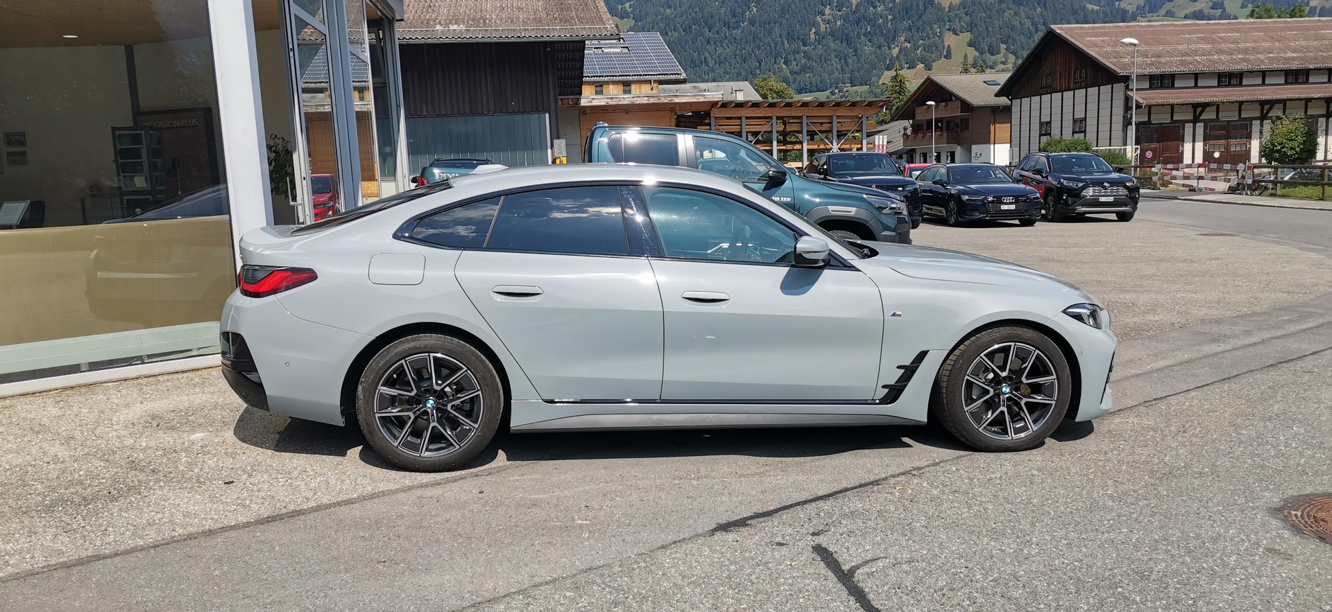 BMW 430i xDrive Gran Coupé-image-3
