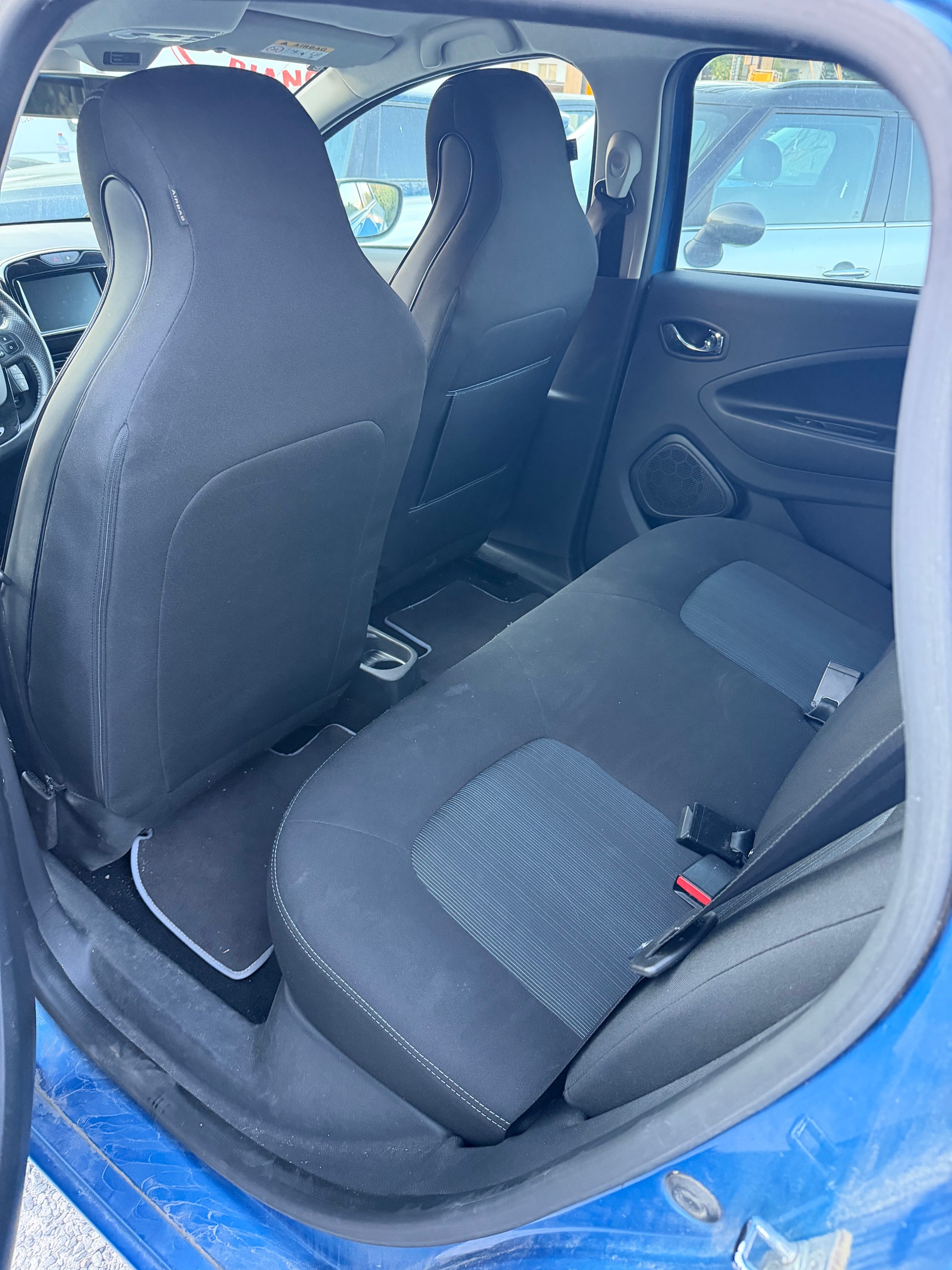 RENAULT Zoe Intens R90 (Batterie Miete)-image-9