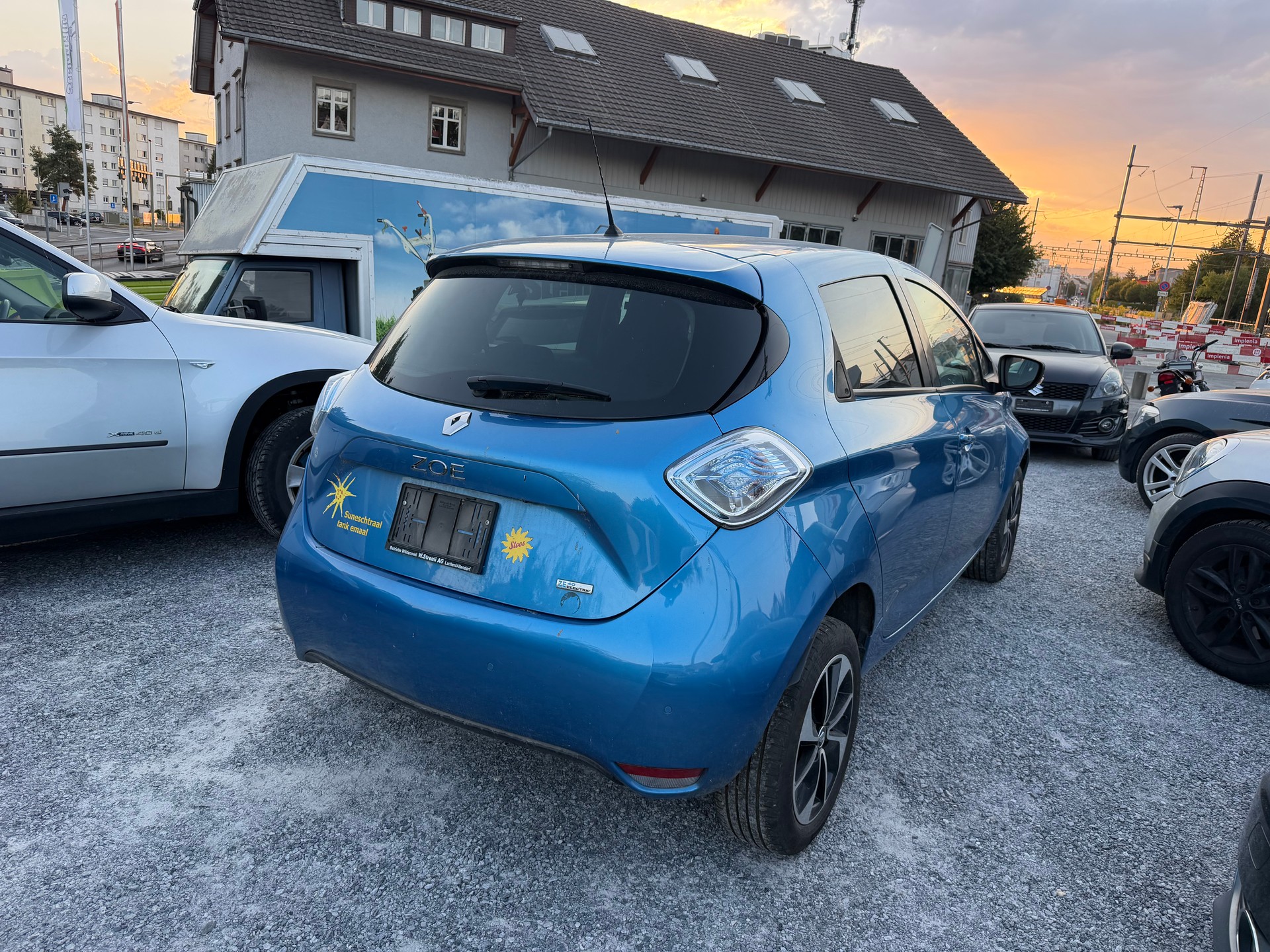 RENAULT Zoe Intens R90 (Batterie Miete)-image-5