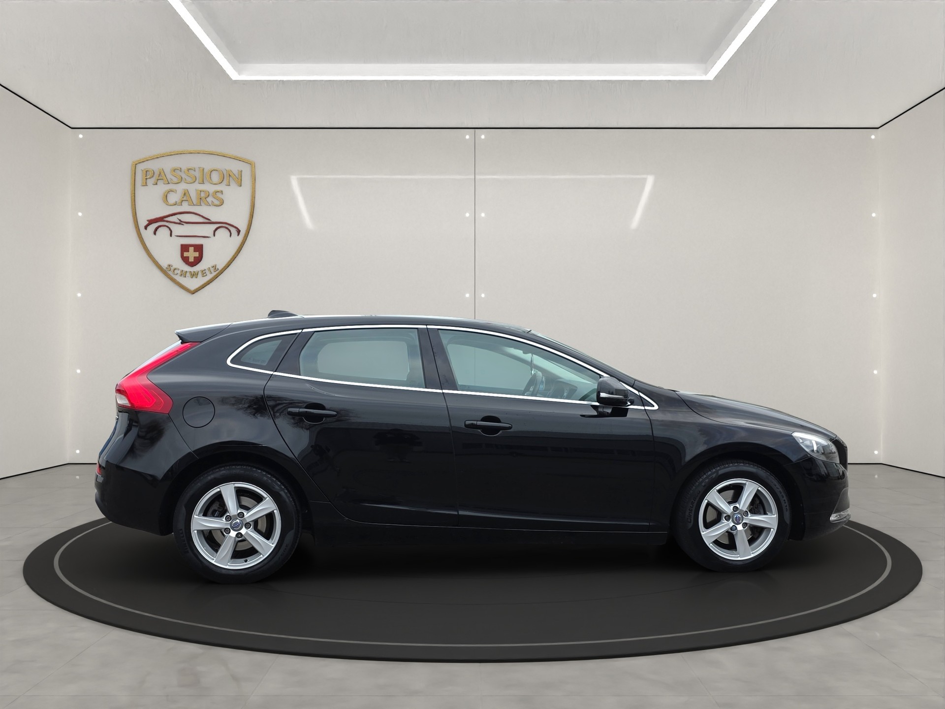 VOLVO V40 D2 Momentum Powershift-image-5