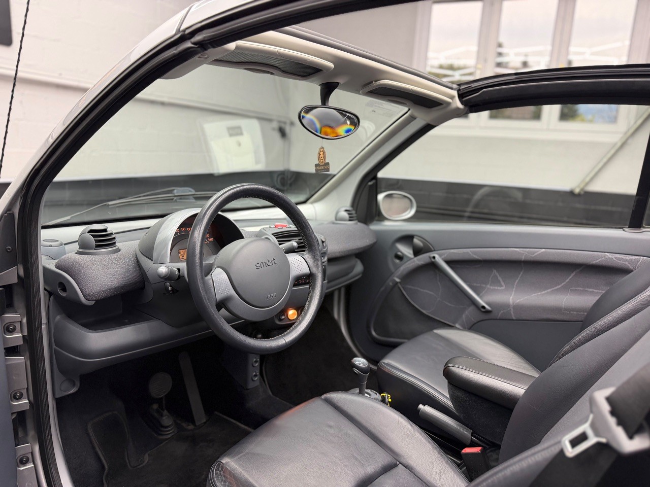 SMART fortwo passion Cabrio mit nur 22'000KM! | Frisch ab MFK | Klima-image-10