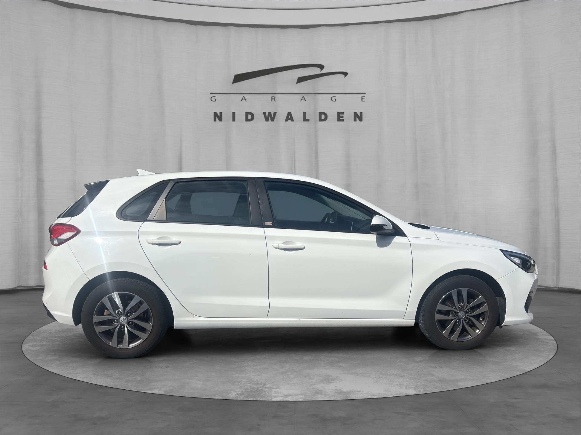 HYUNDAI i30 1.0 T-GDi Origo-image-6