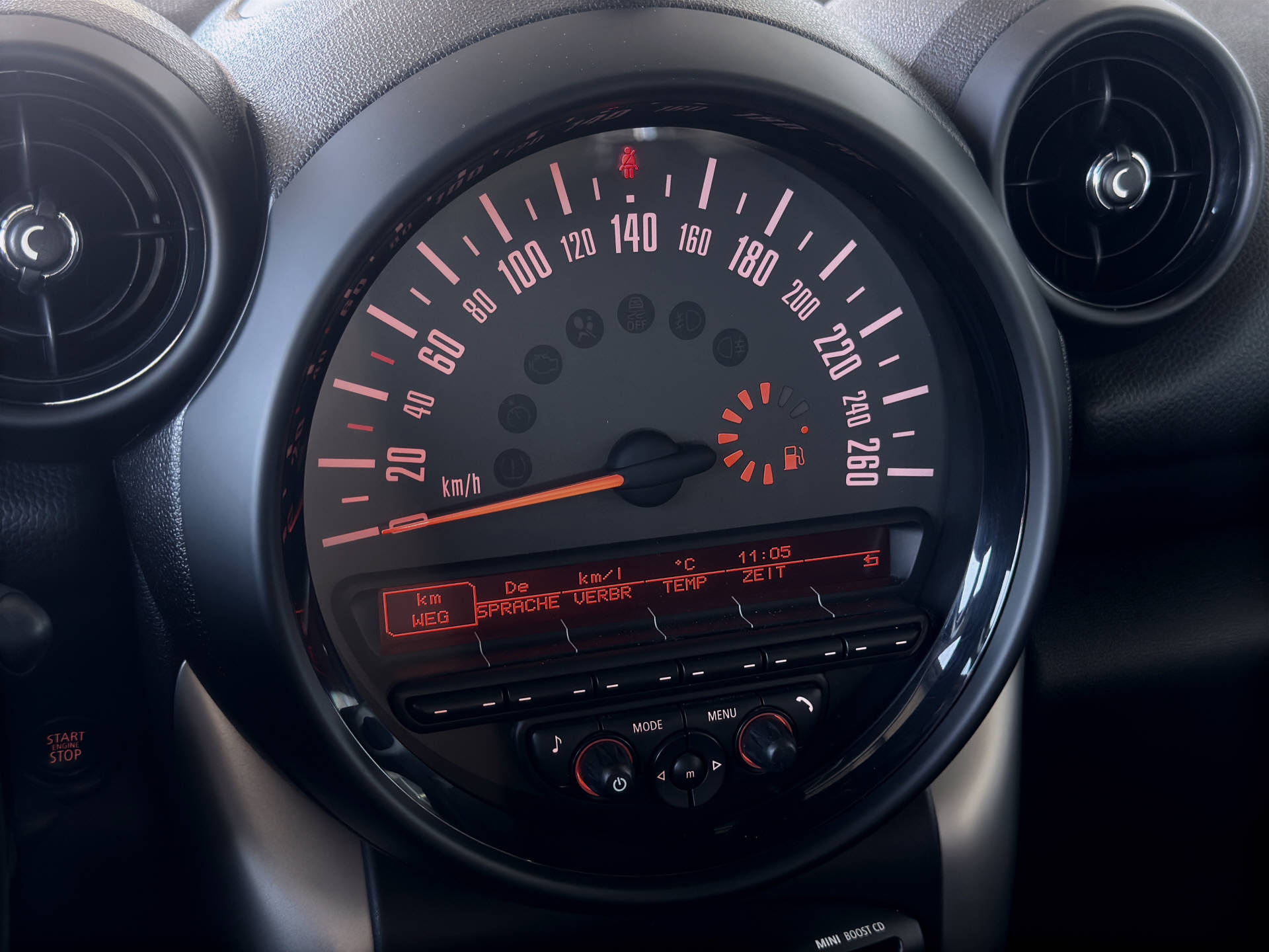 MINI Countryman R60 2.0 D Cooper AL-image-15