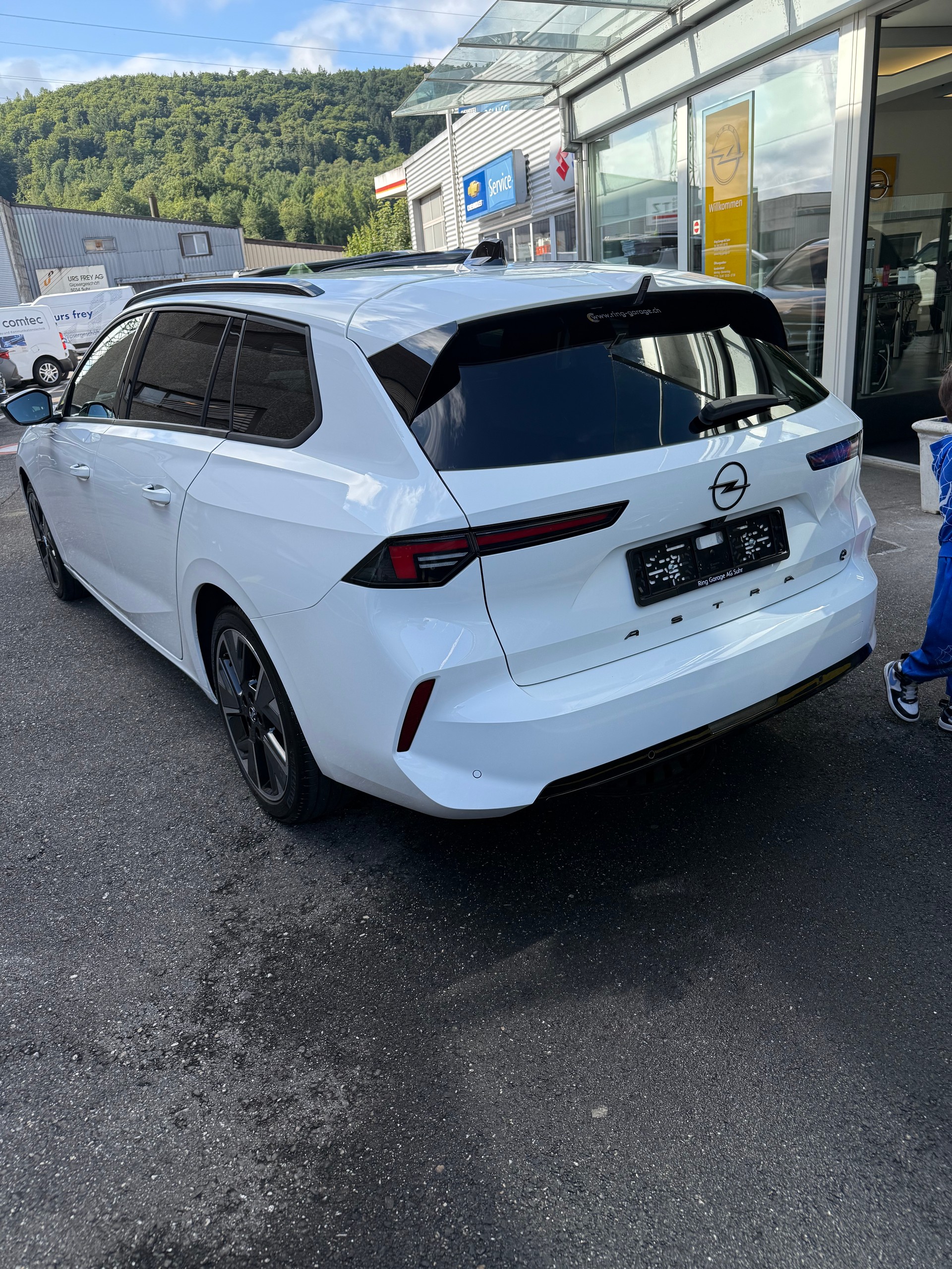 OPEL Astra Electric Sports Tourer Swiss Plus-image-4