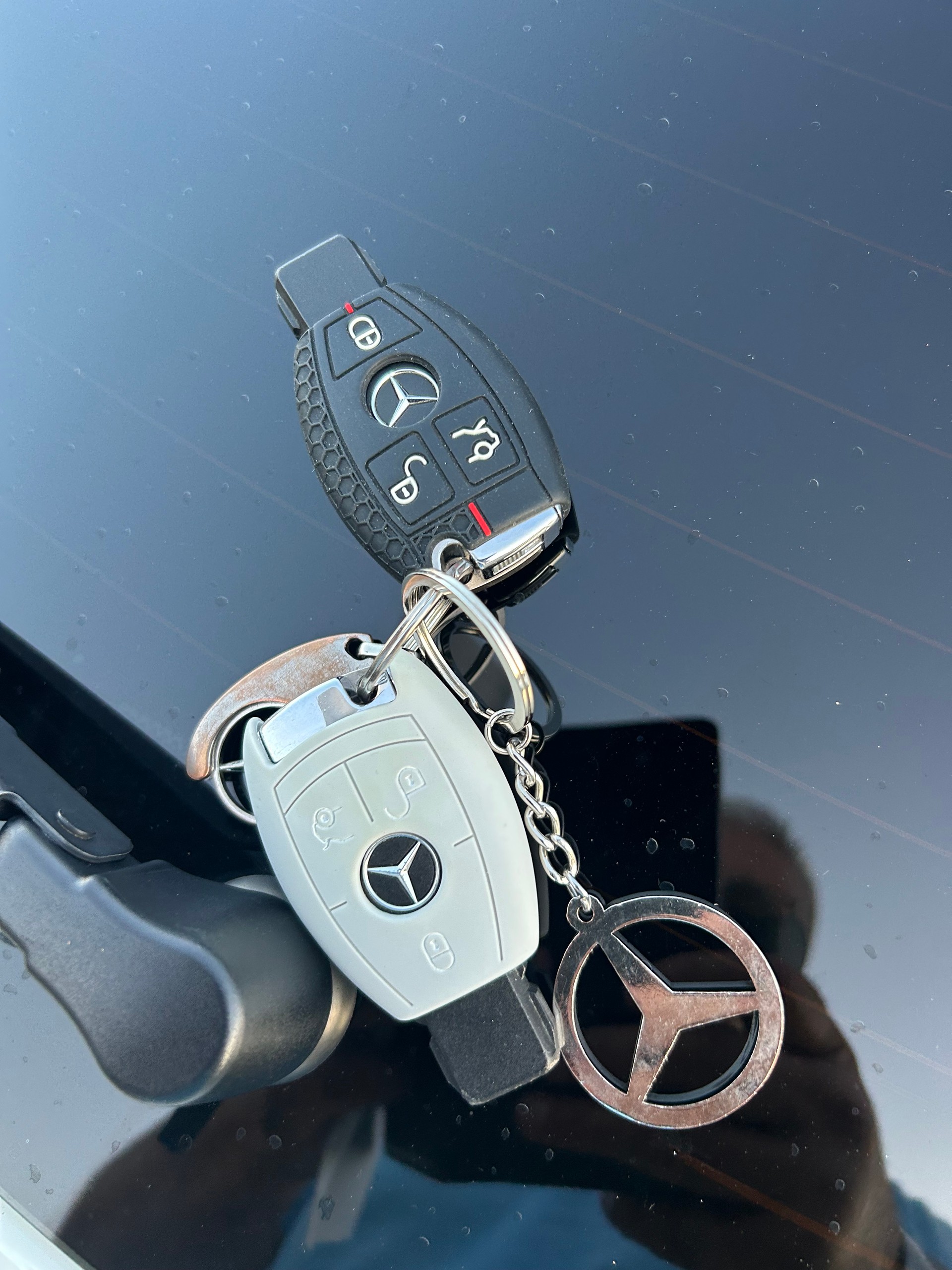MERCEDES-BENZ GLA 200 d Swiss Star Edition 4Matic 7G-DCT-image-14