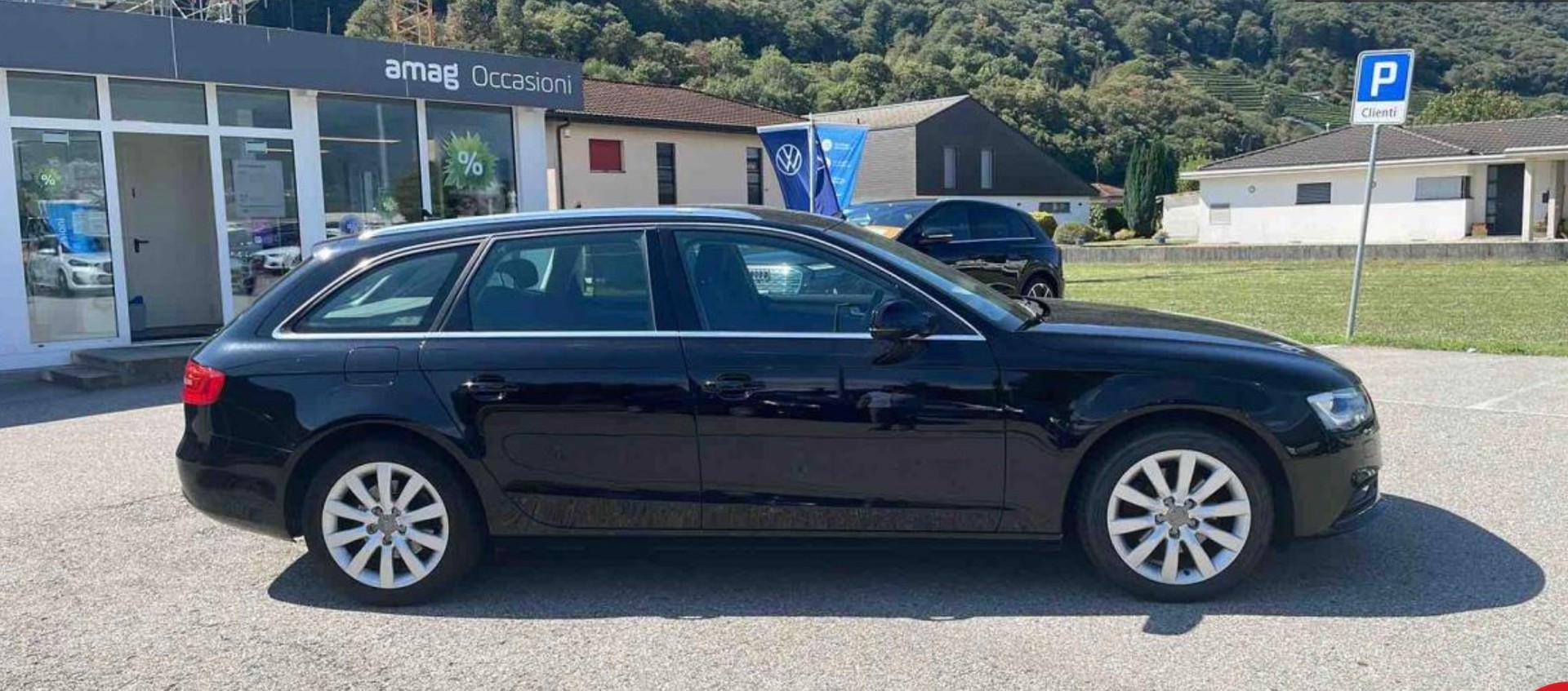 AUDI A4 Avant 2.0 TDI Attraction multitronic-image-1