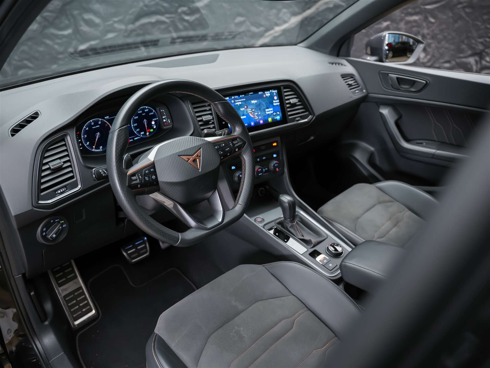 CUPRA Ateca 1.5TSI DSG *Lenkradheizung*LED Scheinwerfer*Werksgarantie*-image-7