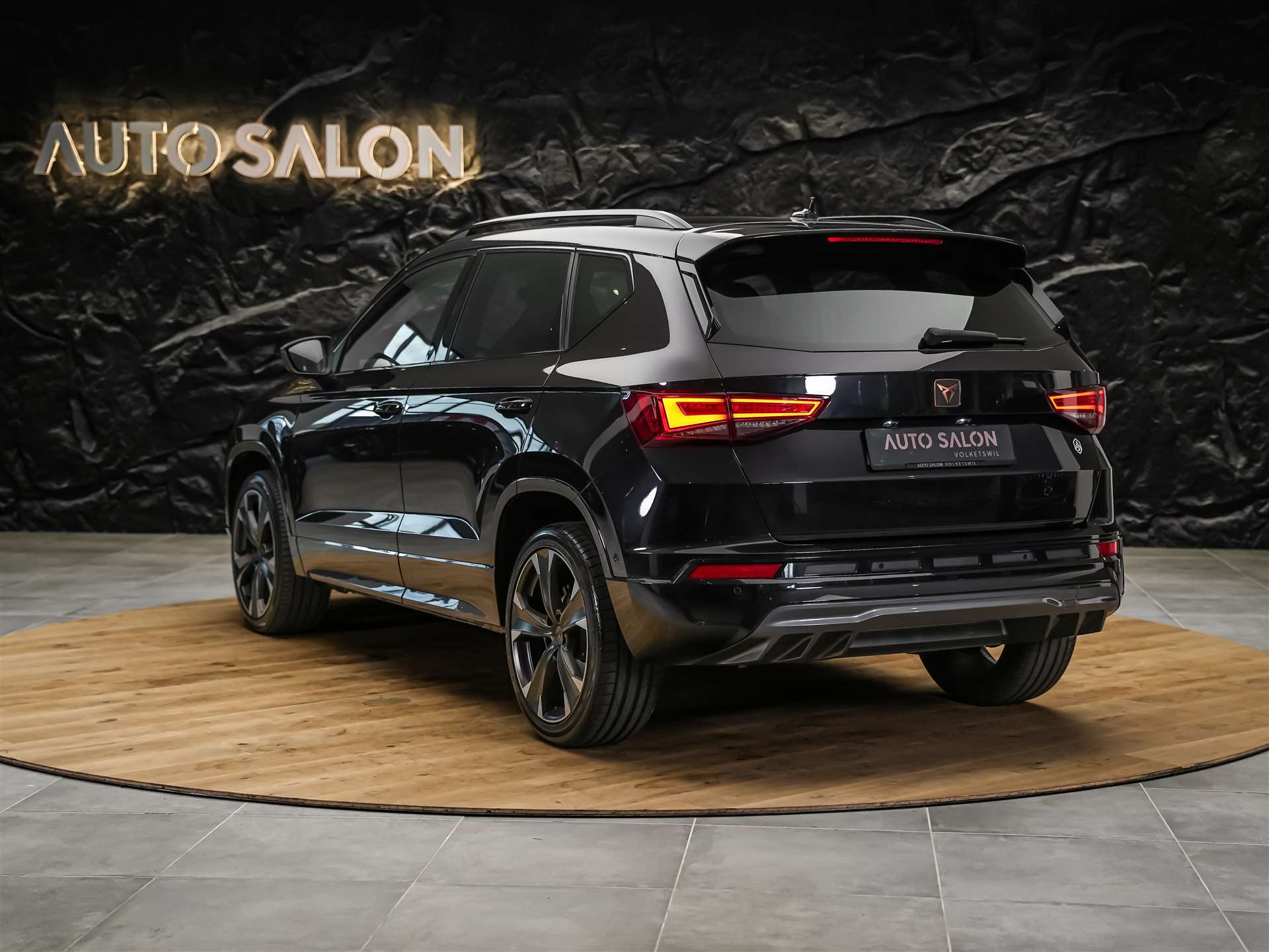 CUPRA Ateca 1.5TSI DSG *Lenkradheizung*LED Scheinwerfer*Werksgarantie*-image-2