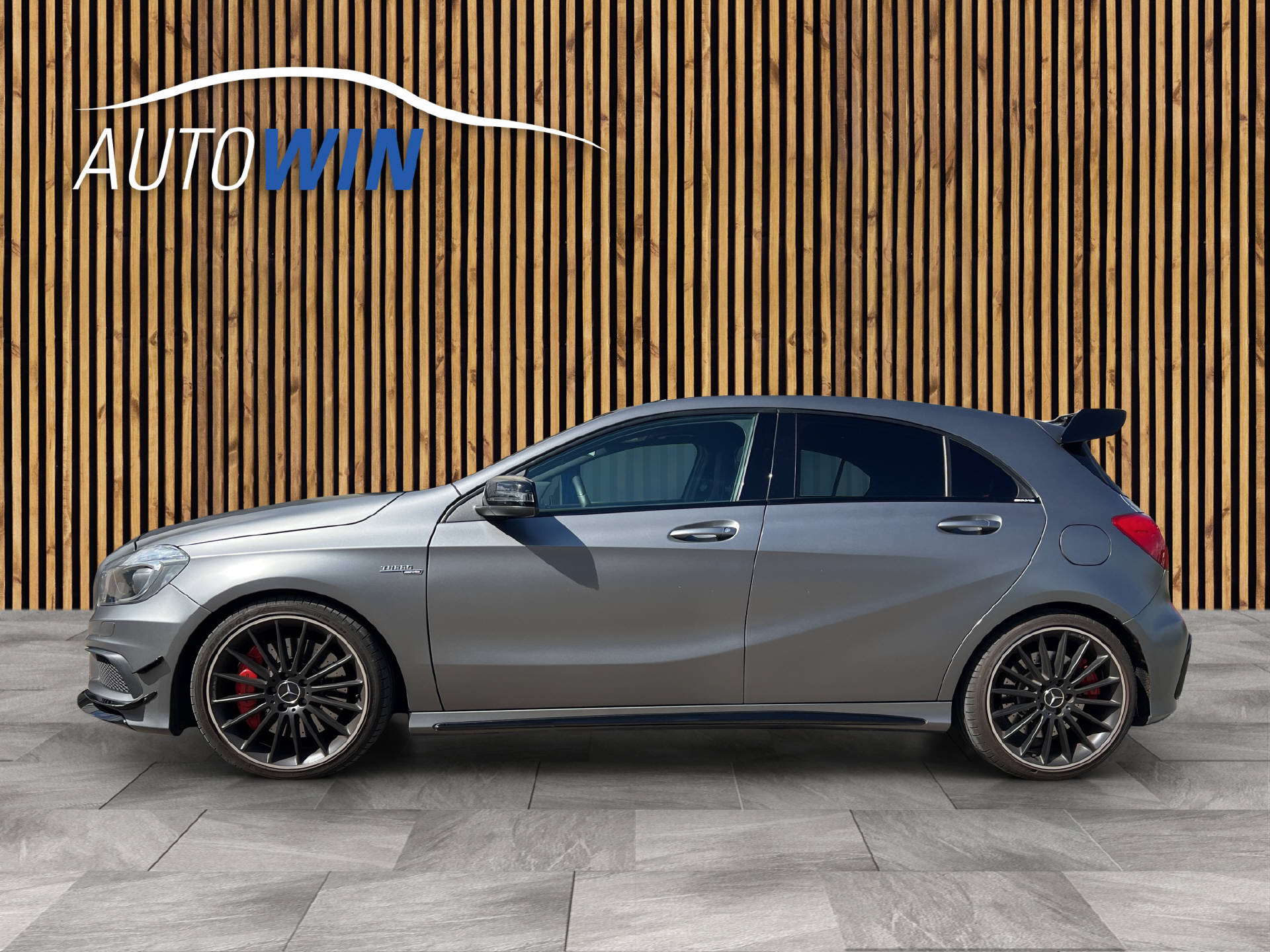 MERCEDES-BENZ A 45 AMG 4m-image-2