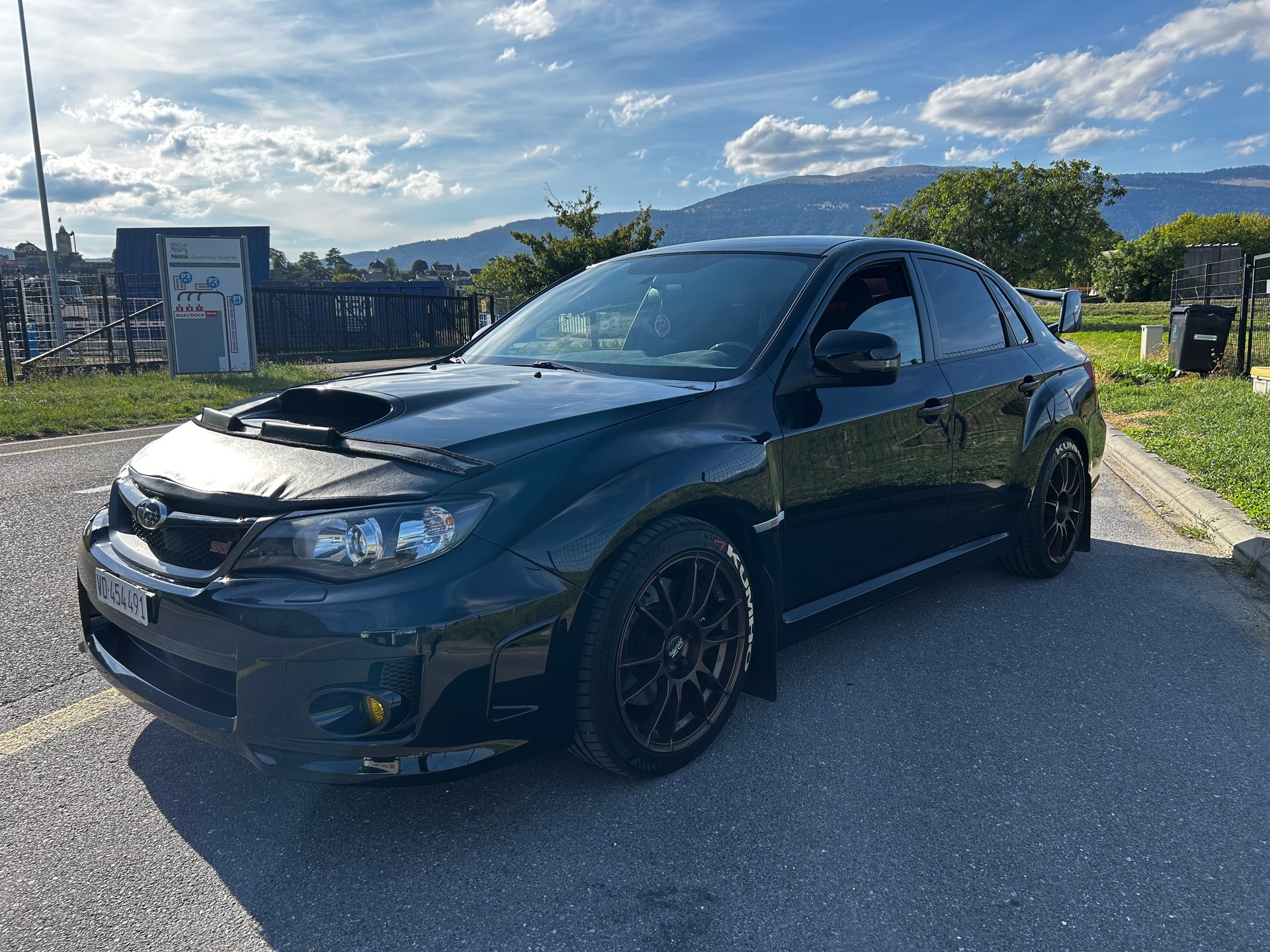 SUBARU 2.5 T Sport-image-1