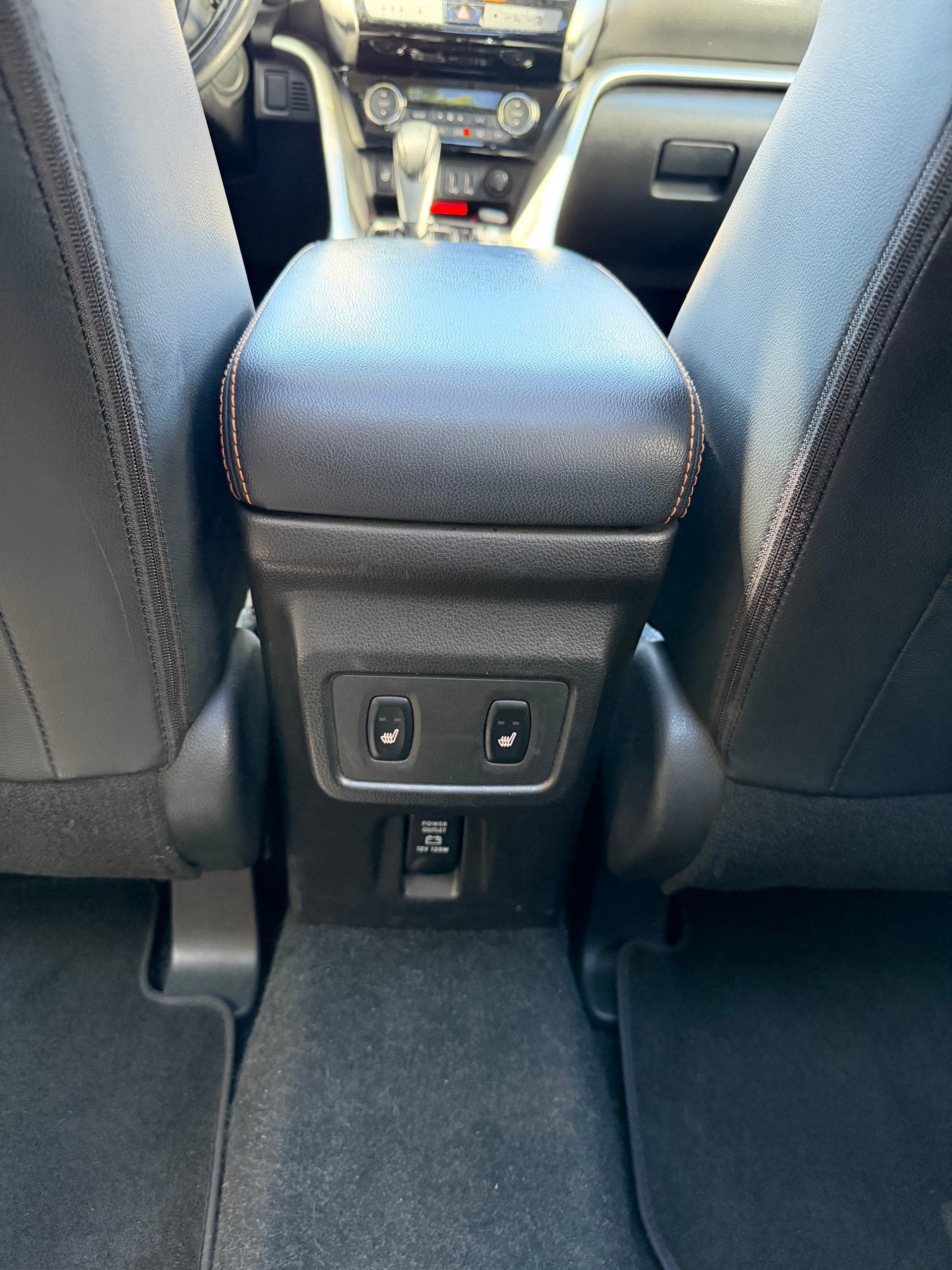 MITSUBISHI Eclipse Cross 1.5 T-Mivec Diamond Black Line 4WD CVT-image-6