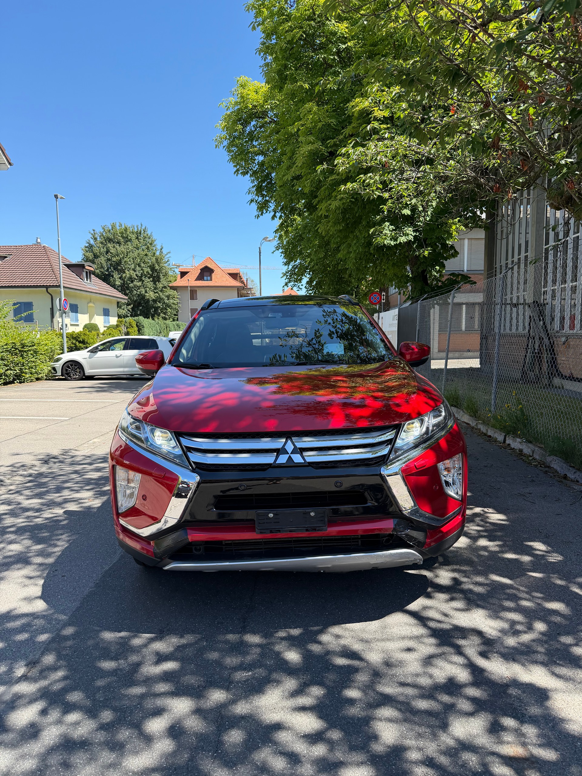MITSUBISHI Eclipse Cross 1.5 T-Mivec Diamond Black Line 4WD CVT-image-2