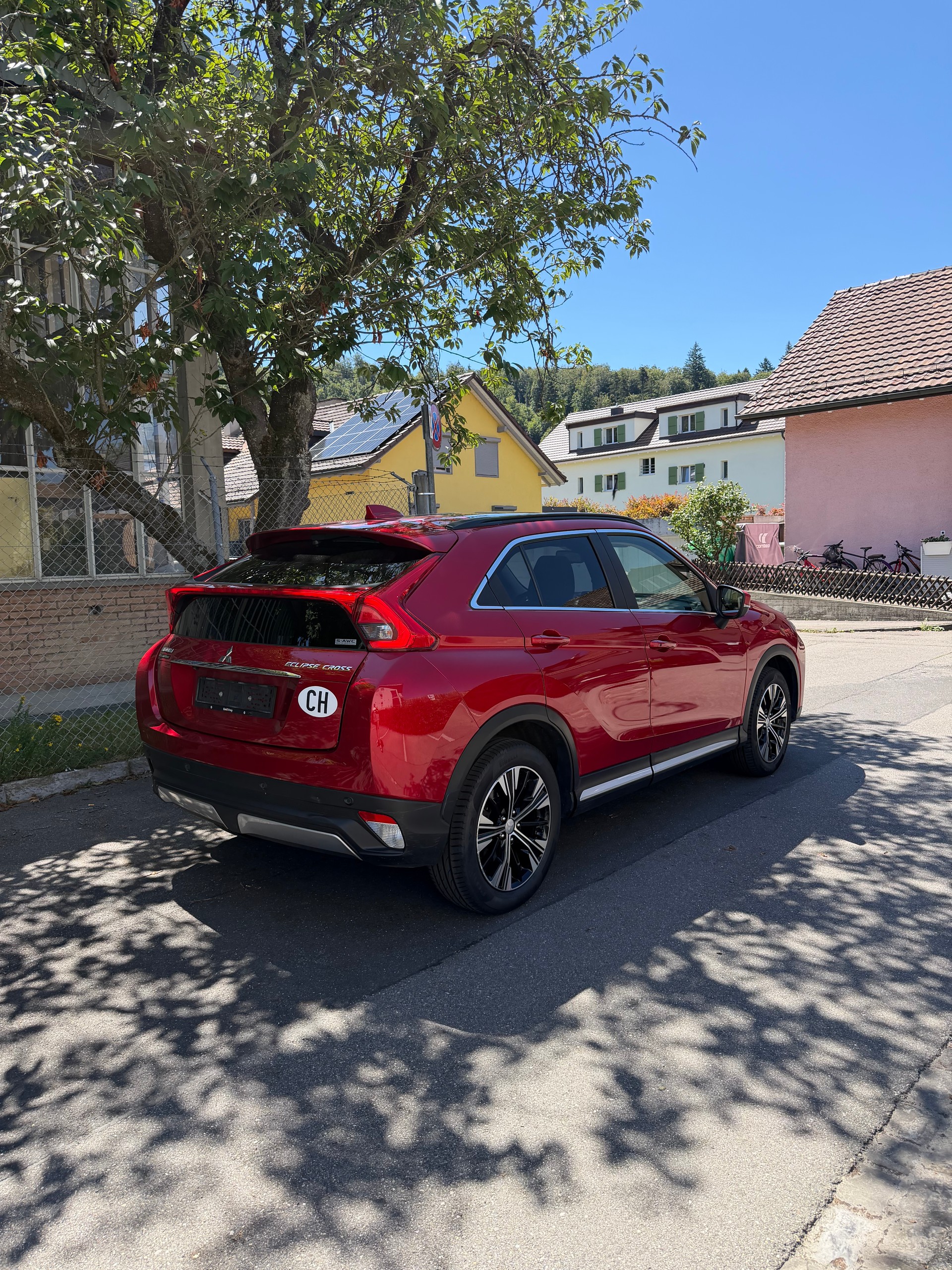 MITSUBISHI Eclipse Cross 1.5 T-Mivec Diamond Black Line 4WD CVT-image-4
