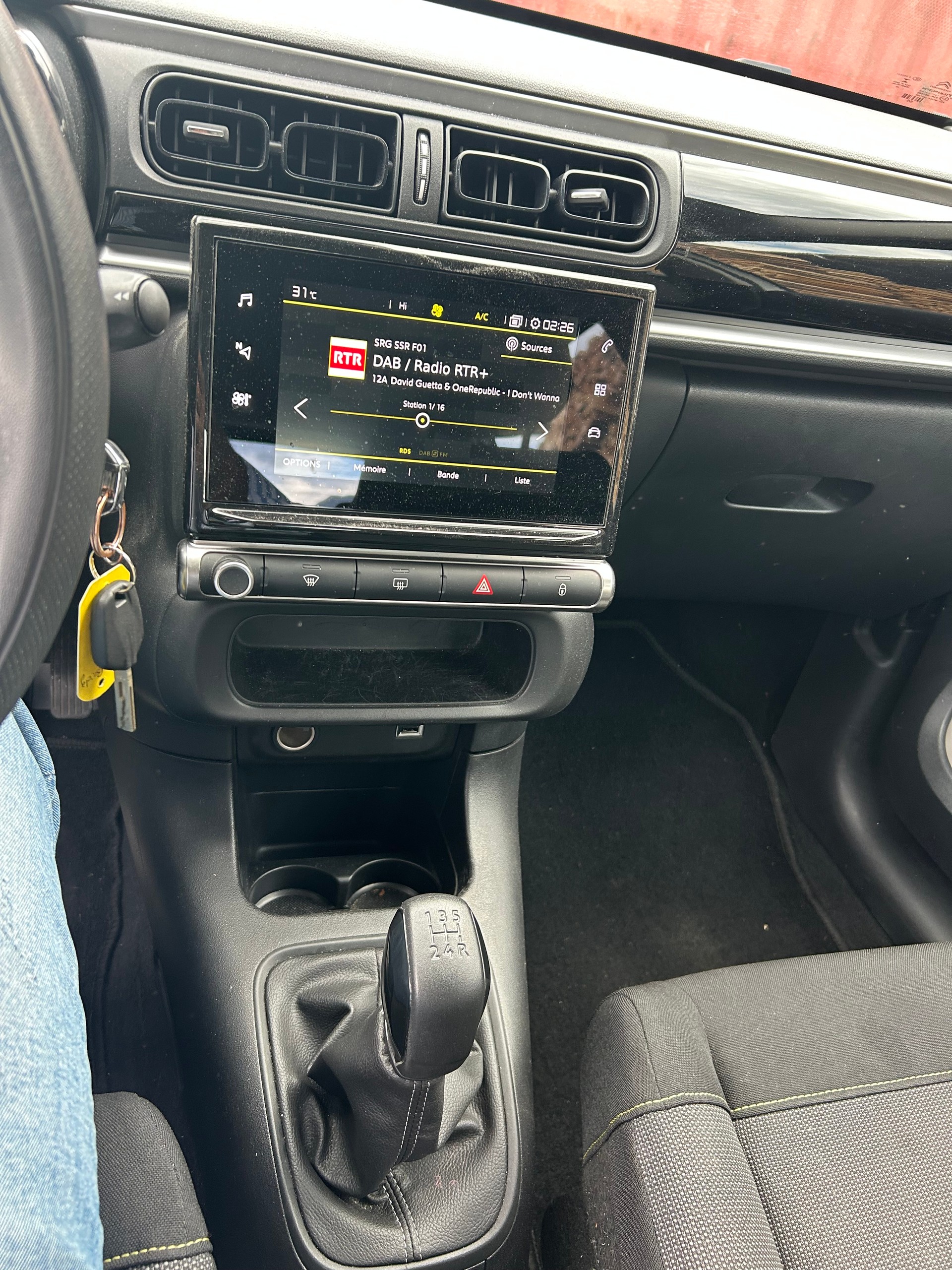 CITROEN C3 1.2i PureTech Feel-image-6