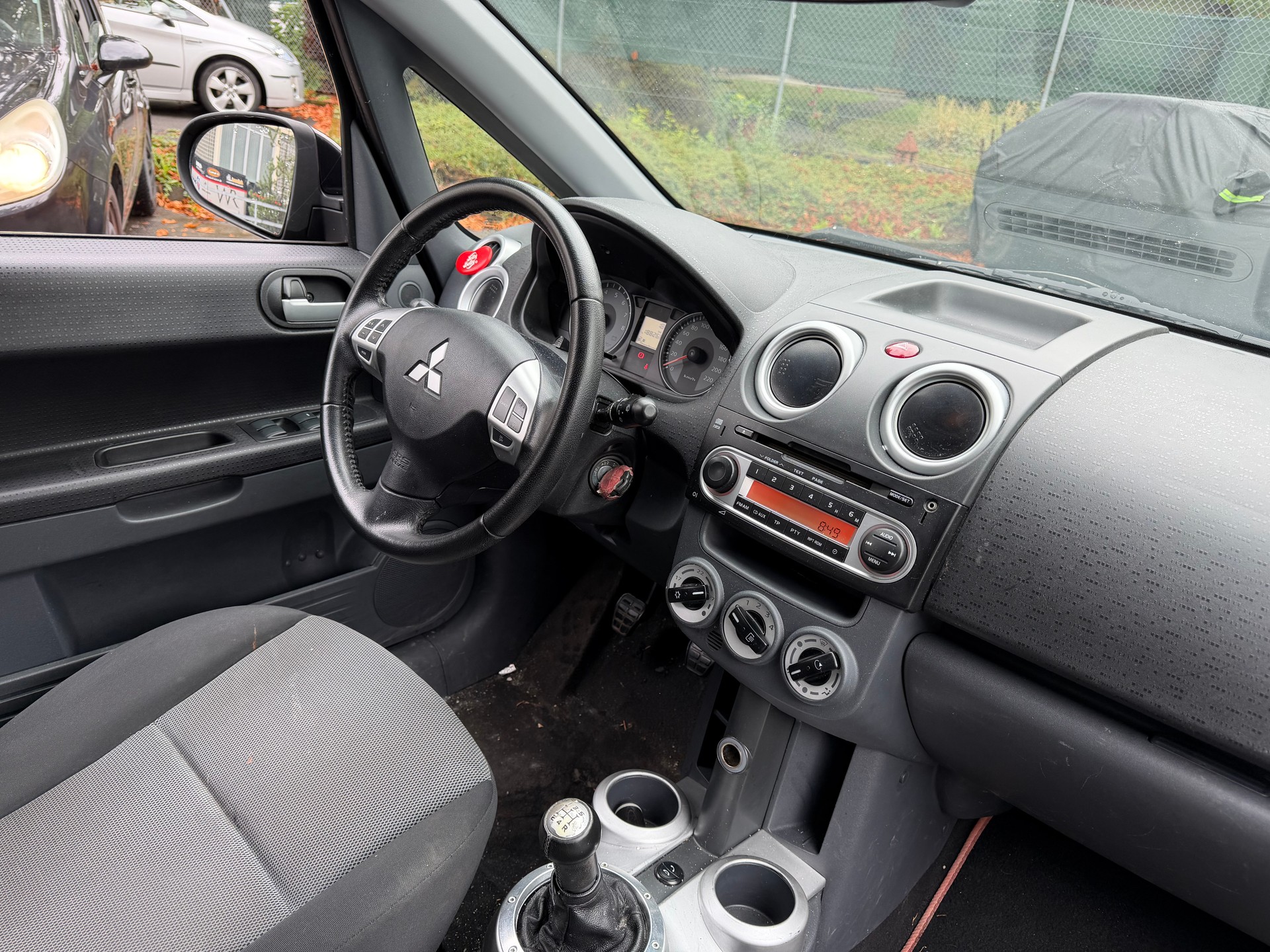 MITSUBISHI Colt 1.3 16V Jubilé (35) ClearTec-image-5