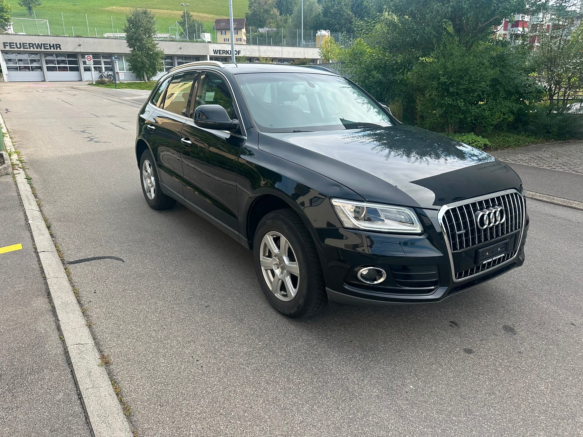 AUDI Q5 2.0 TDI quattro S-tronic-image-0