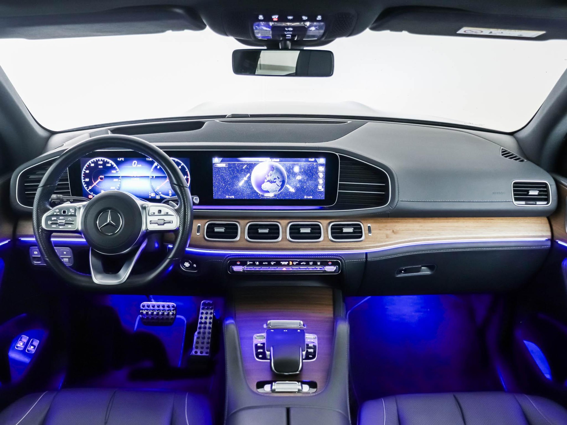 MERCEDES-BENZ GLS 400 d 4MATIC-image-11