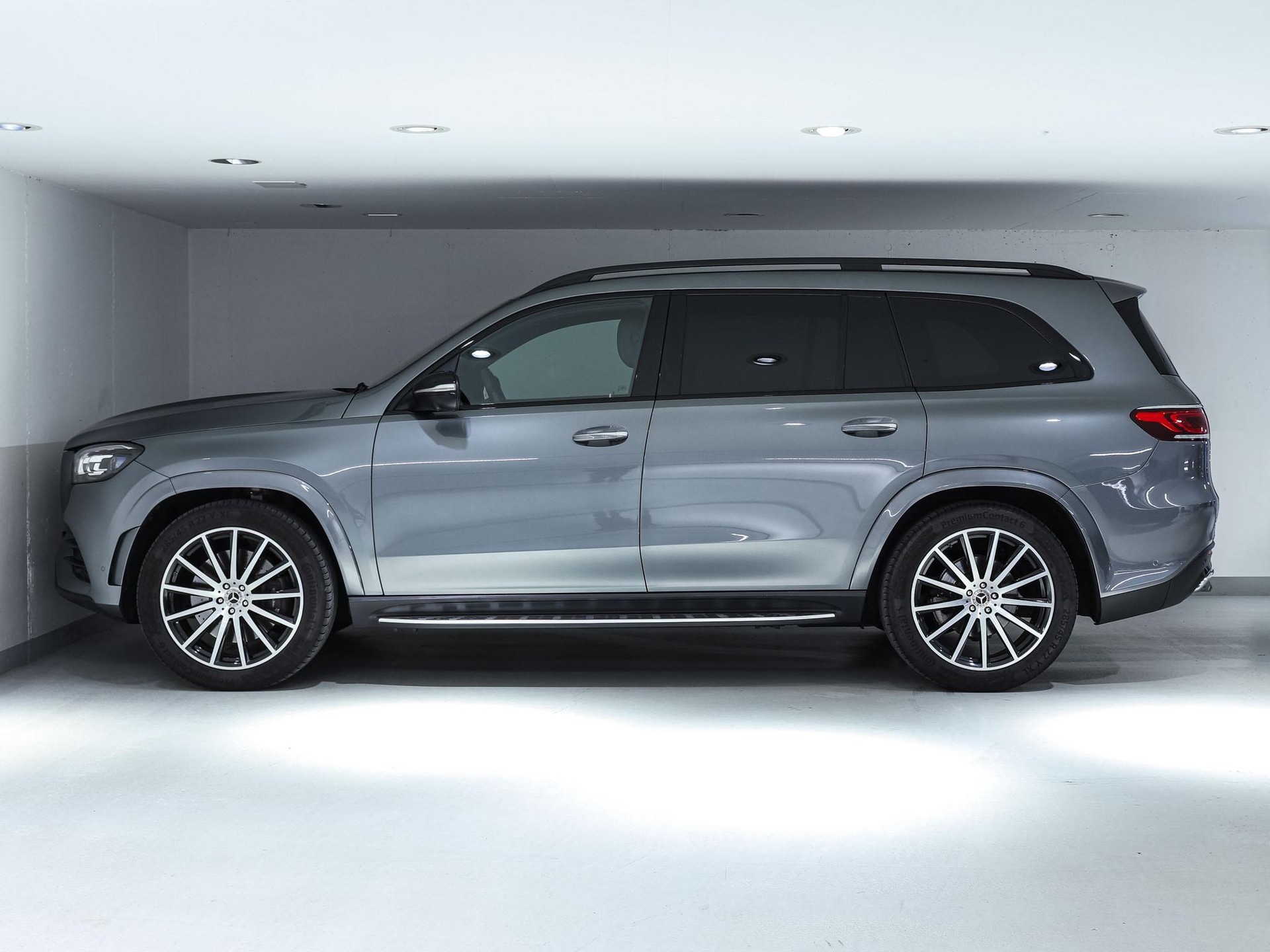 MERCEDES-BENZ GLS 400 d 4MATIC-image-4