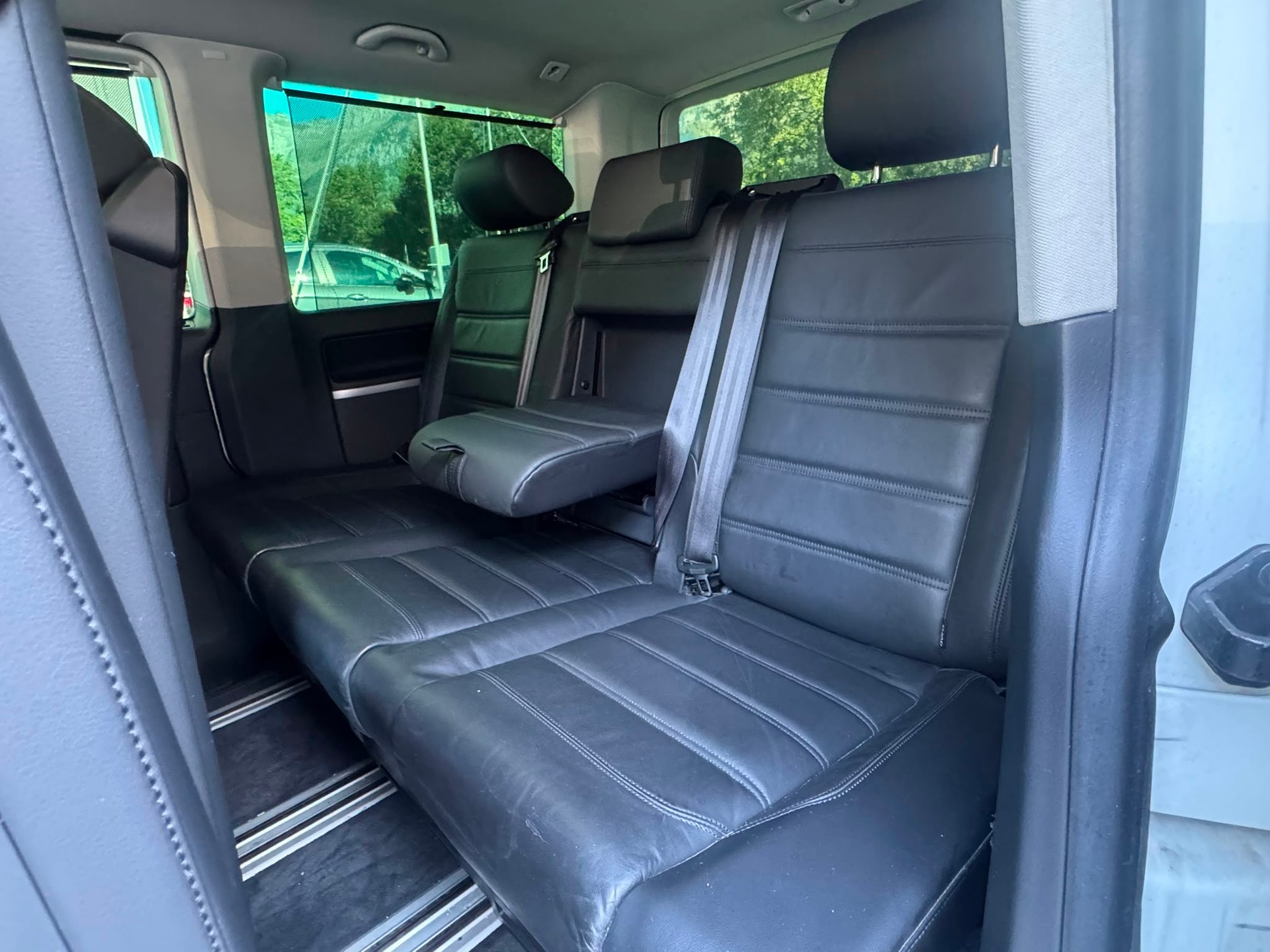 VW T6 Multivan 2.0 TDI Highline DSG-image-9