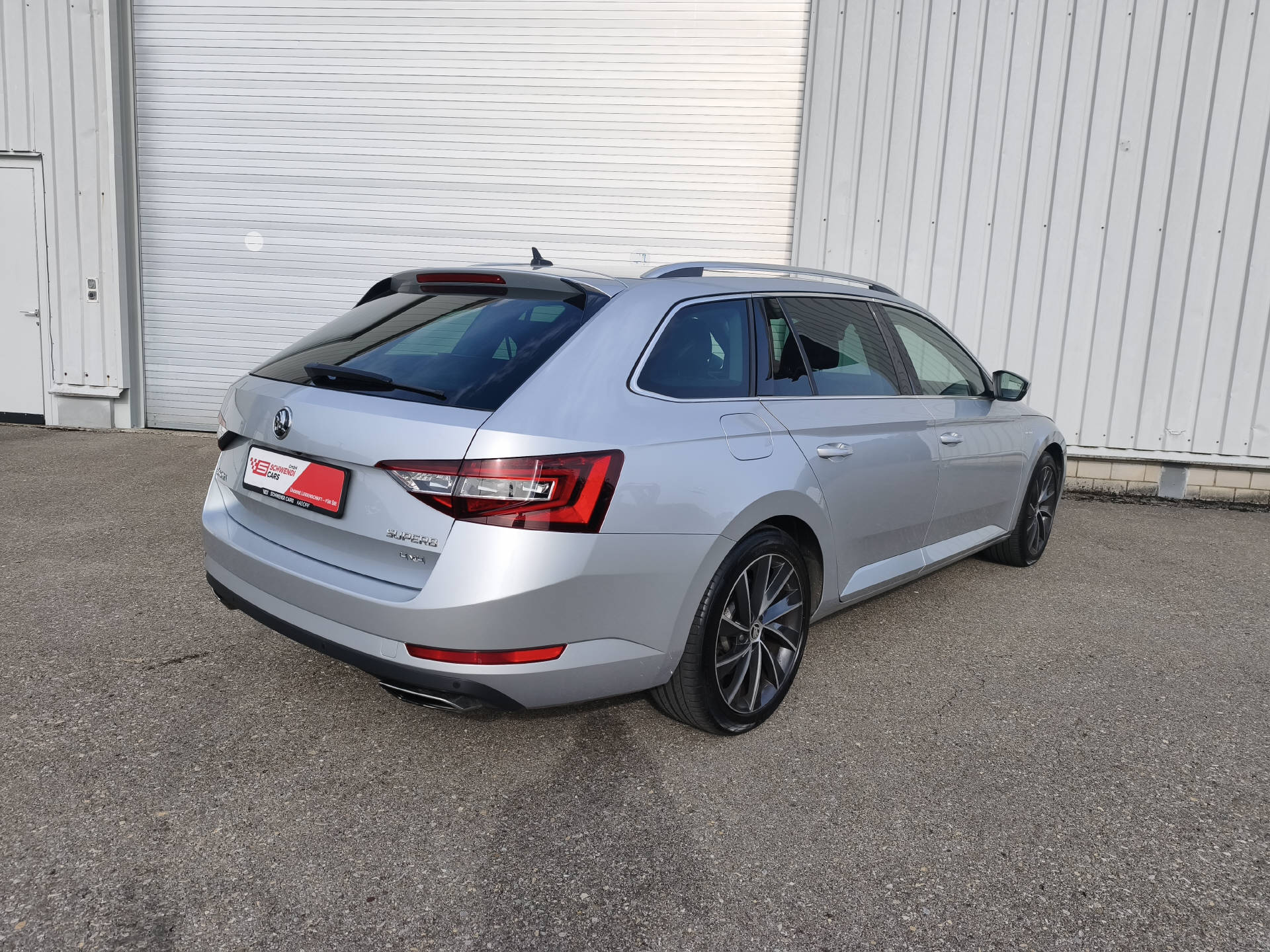 SKODA Superb Combi 2.0 TSI 280 L & K 4x4 DSG-image-5