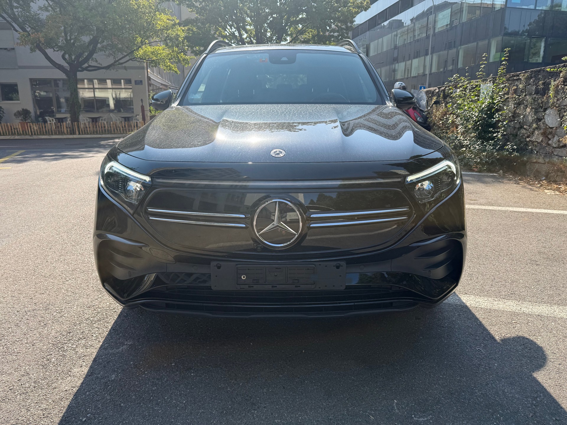 MERCEDES-BENZ EQB 350 AMG Line 4matic-image-1