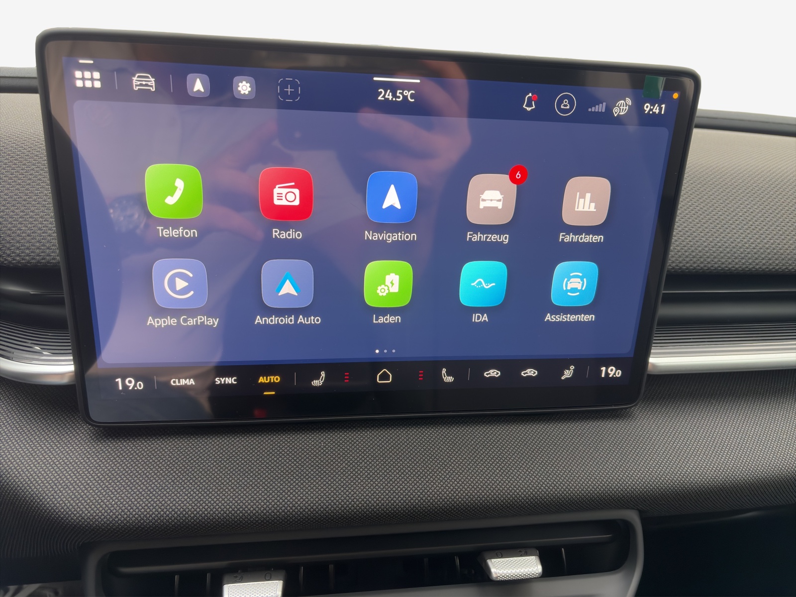VW ID.Polo 52 kWh Life Edition One-image-10