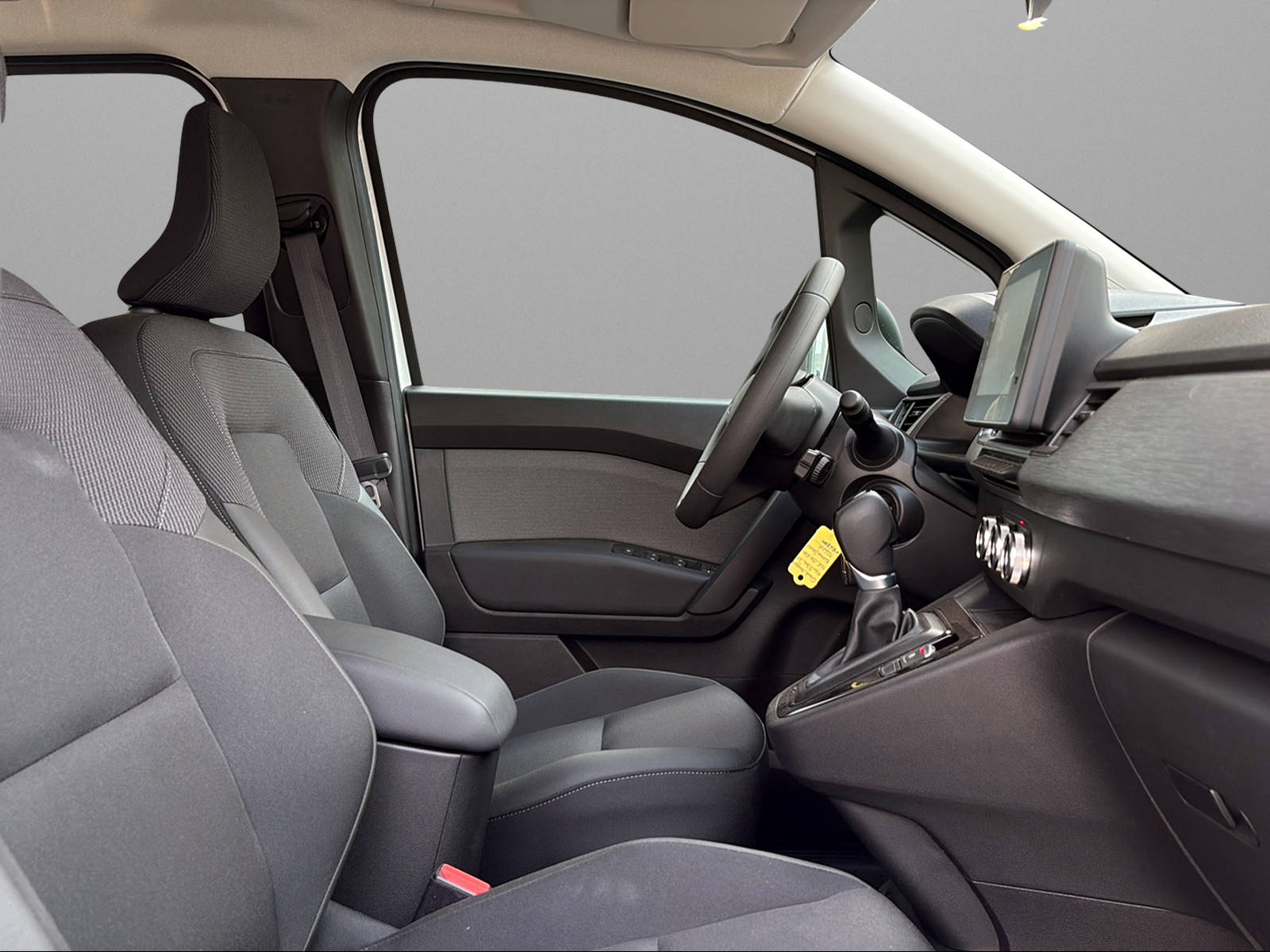 RENAULT equilibre 1.3 TCe 130 PF EDC // DISABILI-image-9