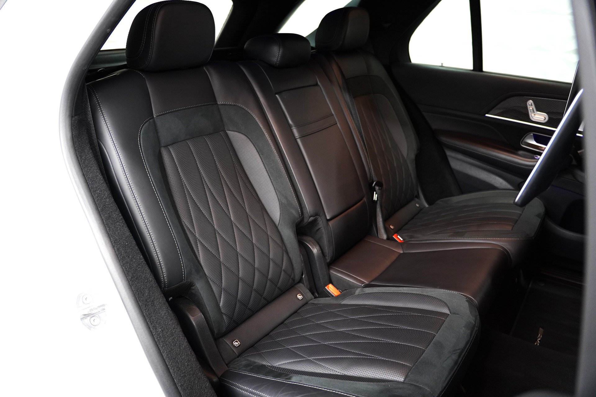 MERCEDES-BENZ GLE 53 AMG 4Matic+ 9G-Speedshift-image-30