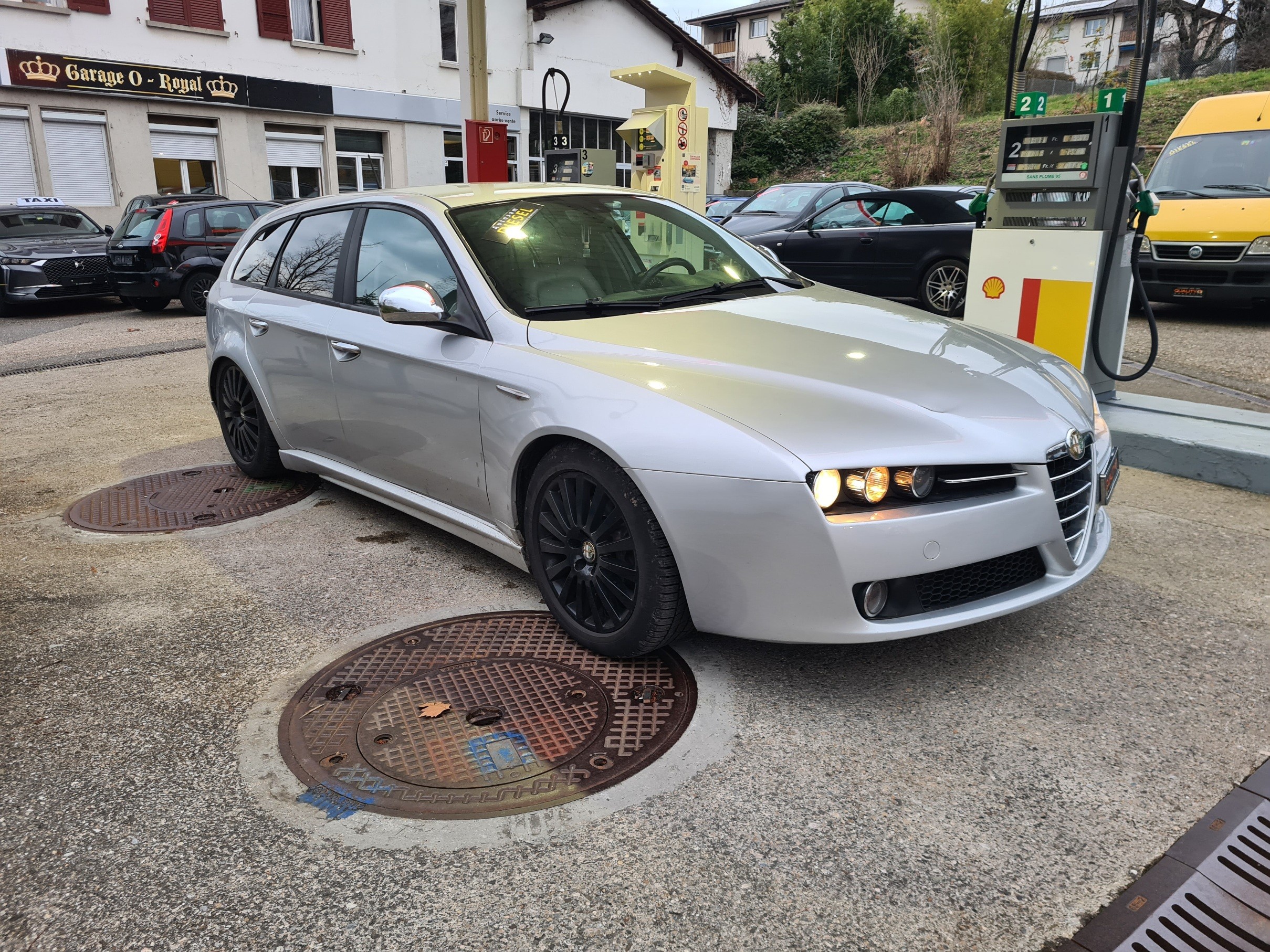 Car photo