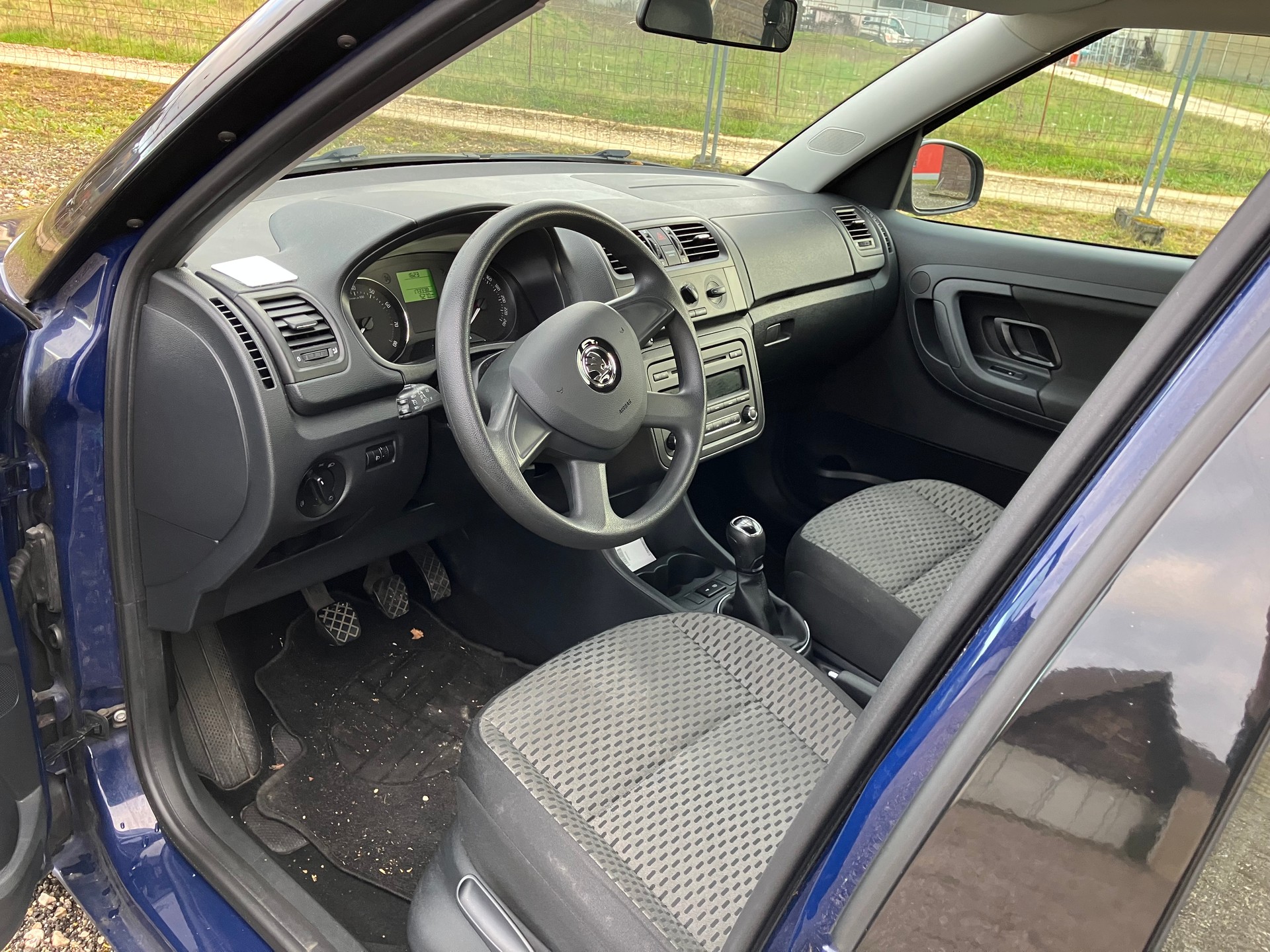 SKODA Roomster 1.2 TSI Ambition-image-4
