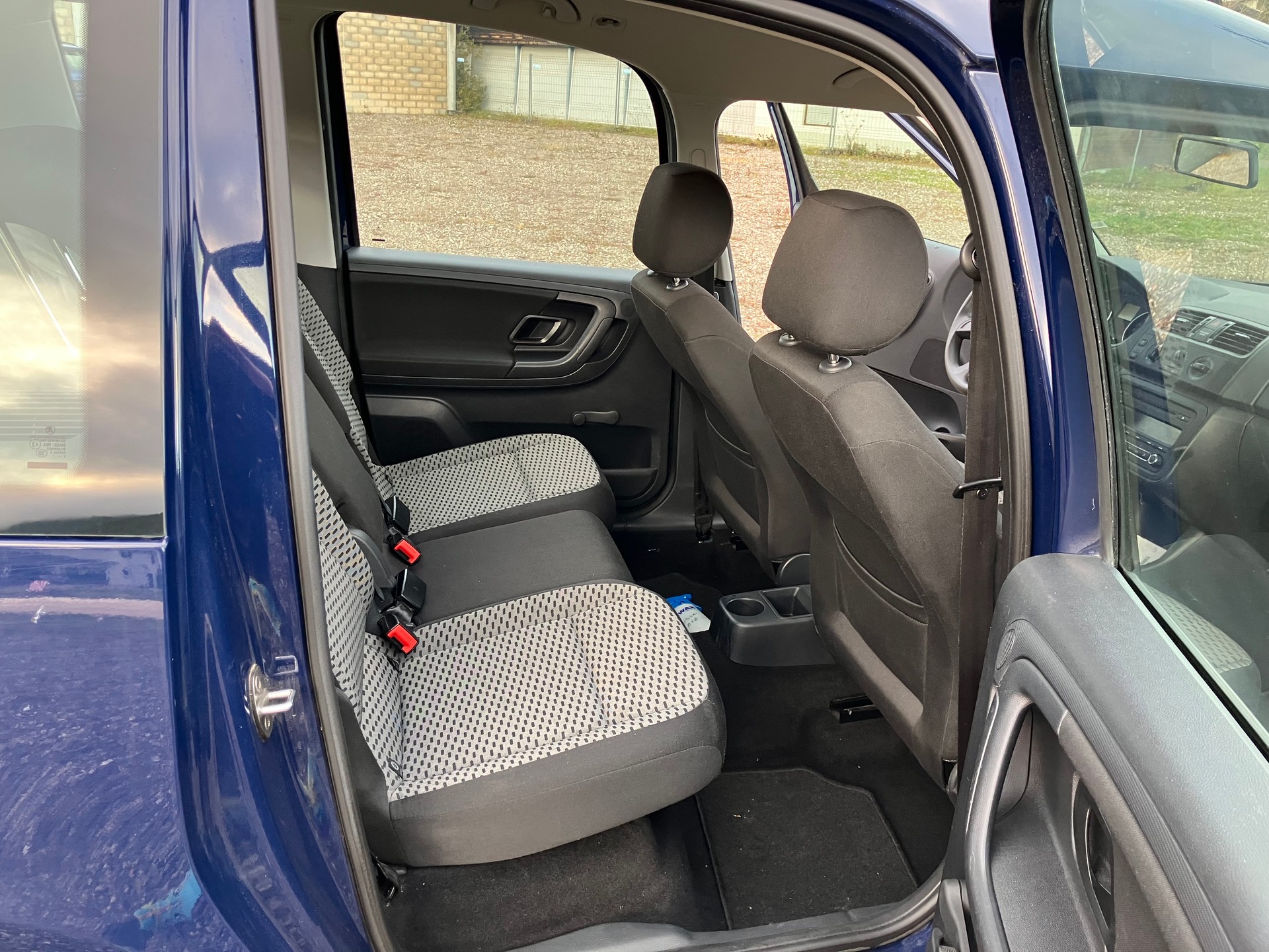SKODA Roomster 1.2 TSI Ambition-image-6