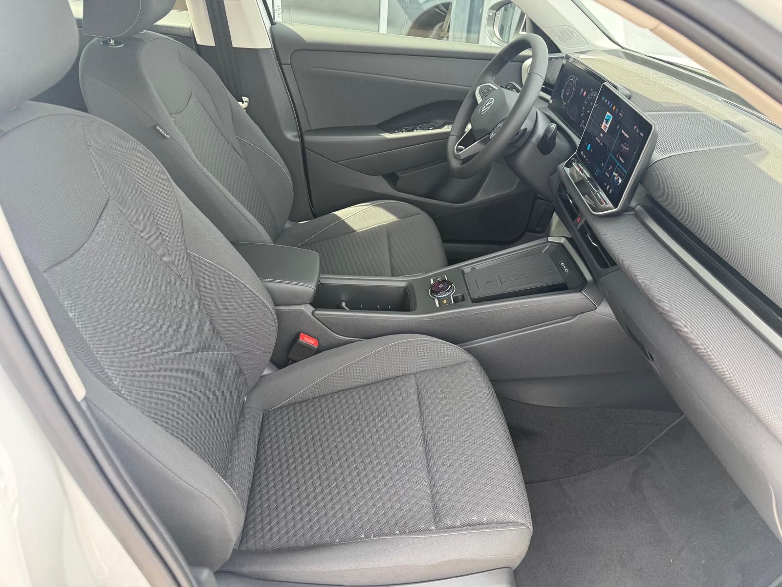 VW T-Roc 1.5 eTSI mHEV Trend DSG-image-2