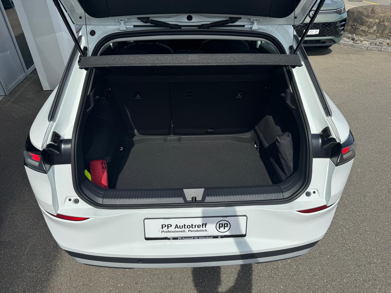 VW T-Roc 1.5 eTSI mHEV Trend DSG-image-4