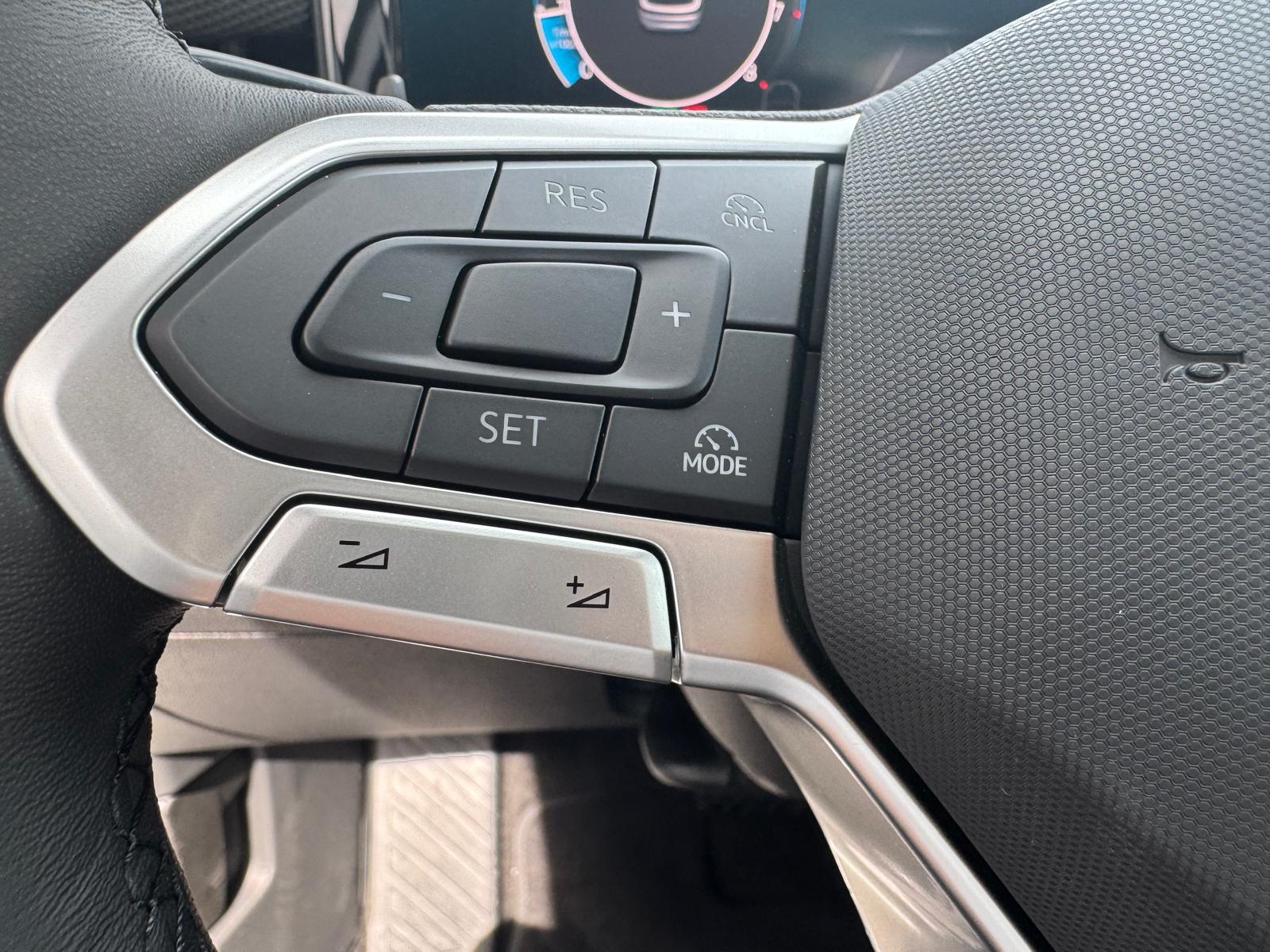 VW T-Roc 1.5 eTSI mHEV Trend DSG-image-7