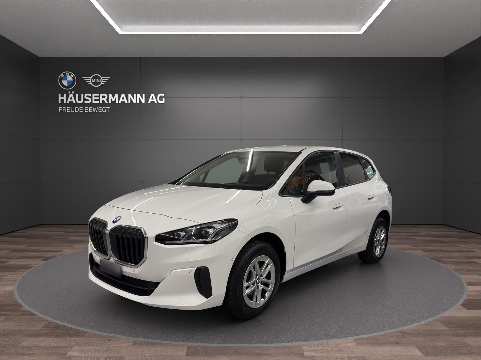 BMW 218d Active Tourer-image-0