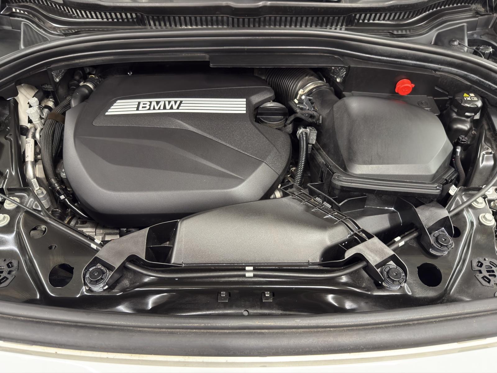 BMW 218d Active Tourer-image-23