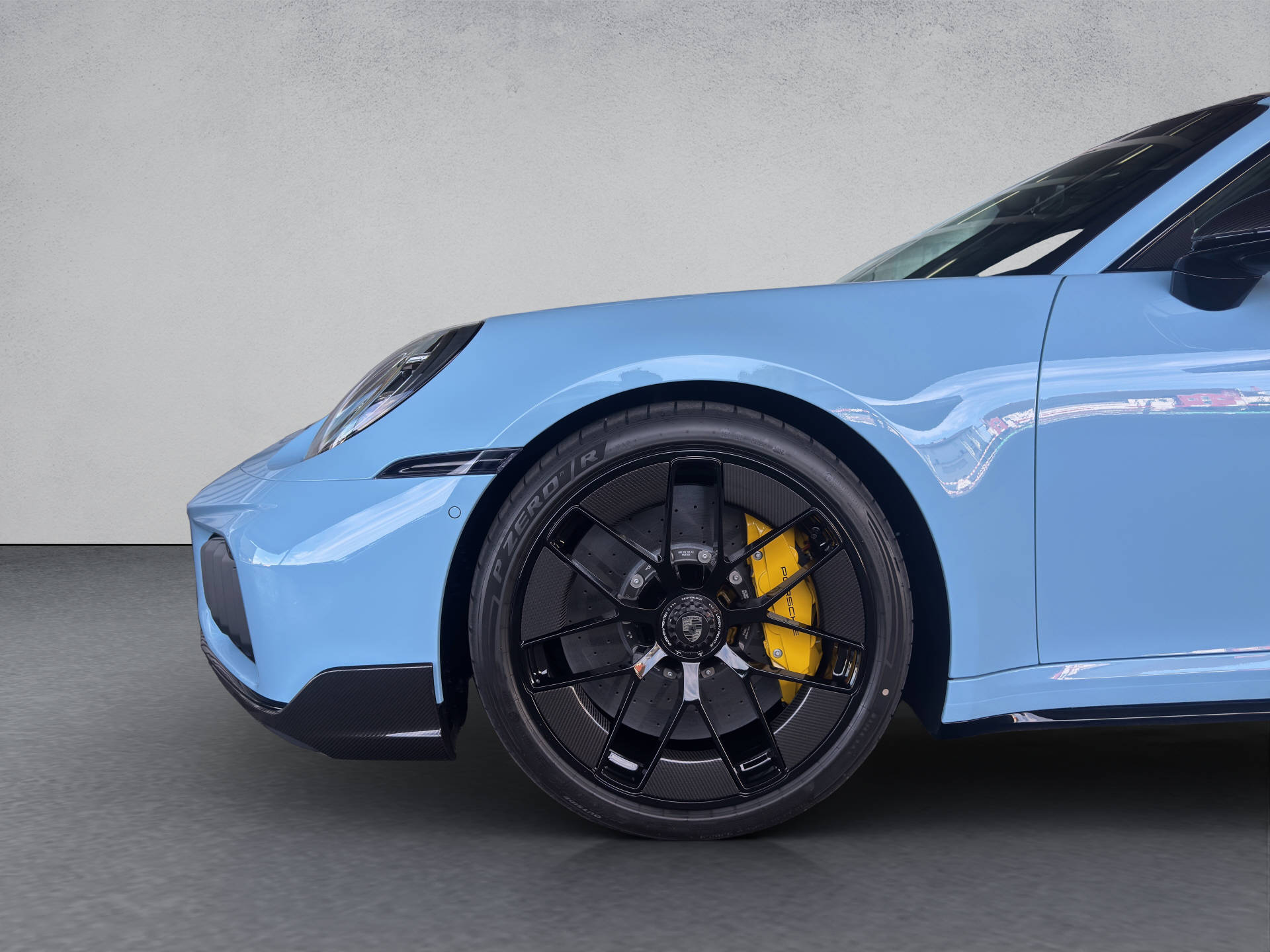 PORSCHE 911 Turbo S-image-13