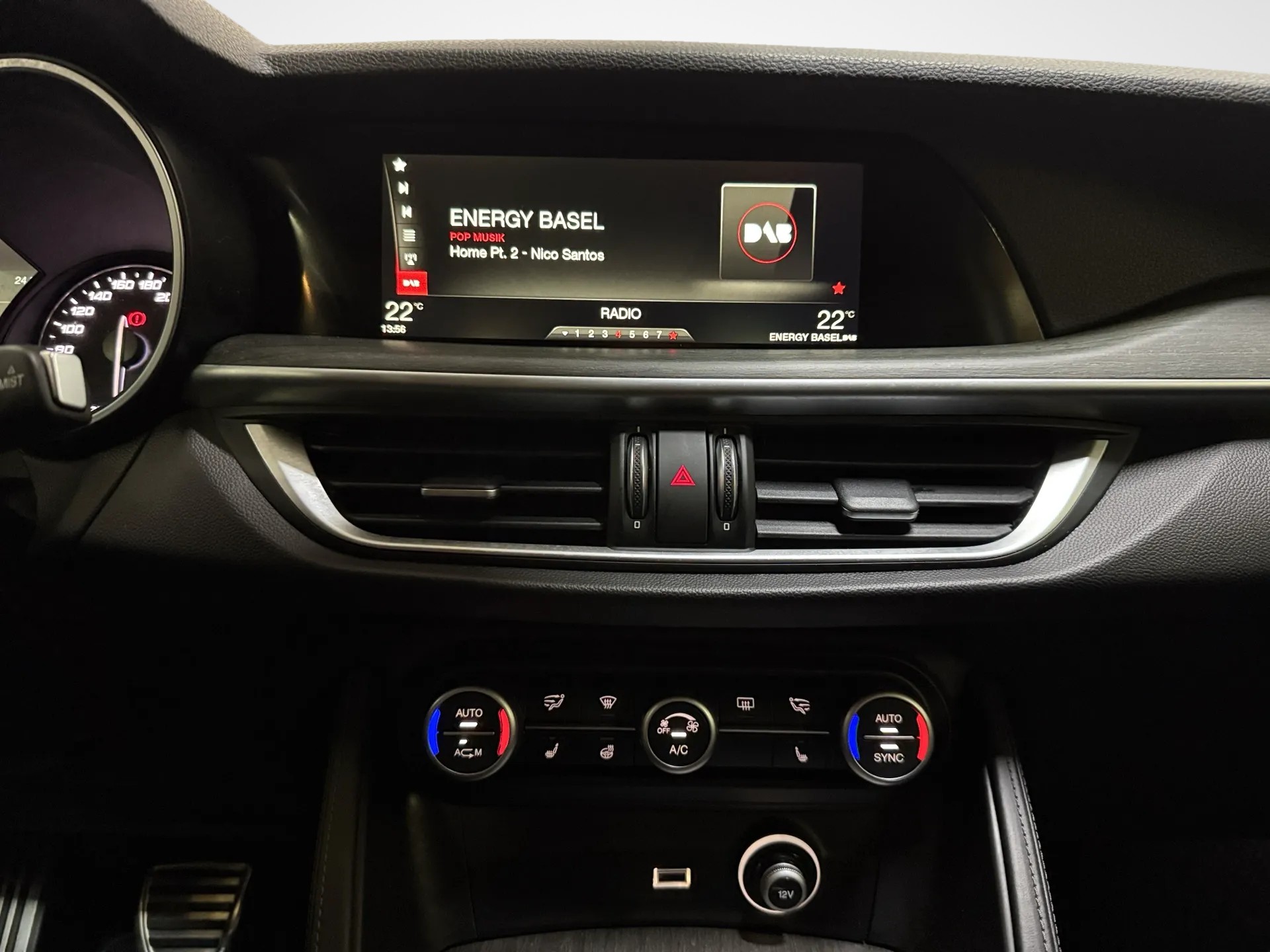 ALFA ROMEO Stelvio 2.2 JTDM Executive Q4 Automatic-image-15