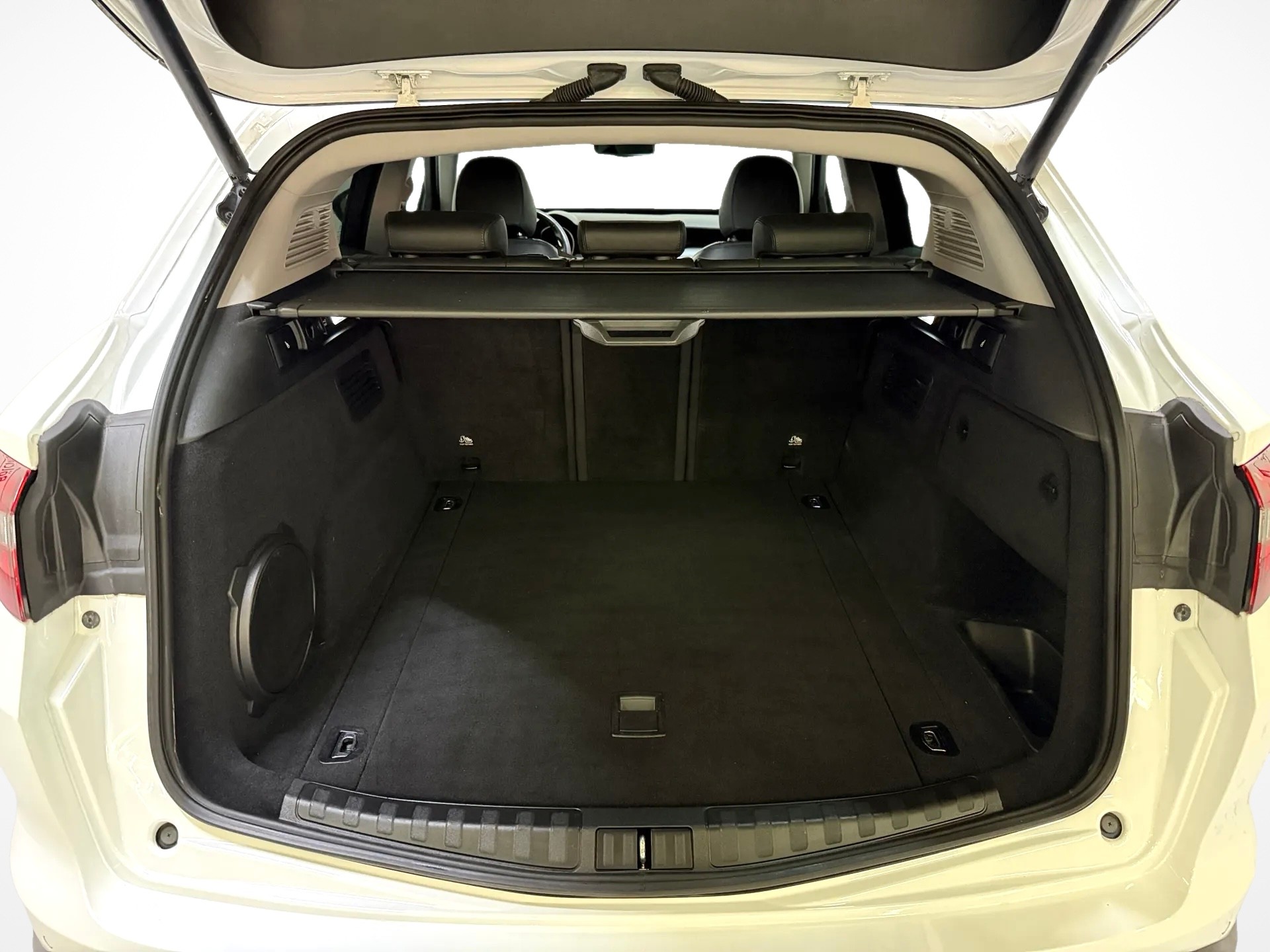 ALFA ROMEO Stelvio 2.2 JTDM Executive Q4 Automatic-image-9