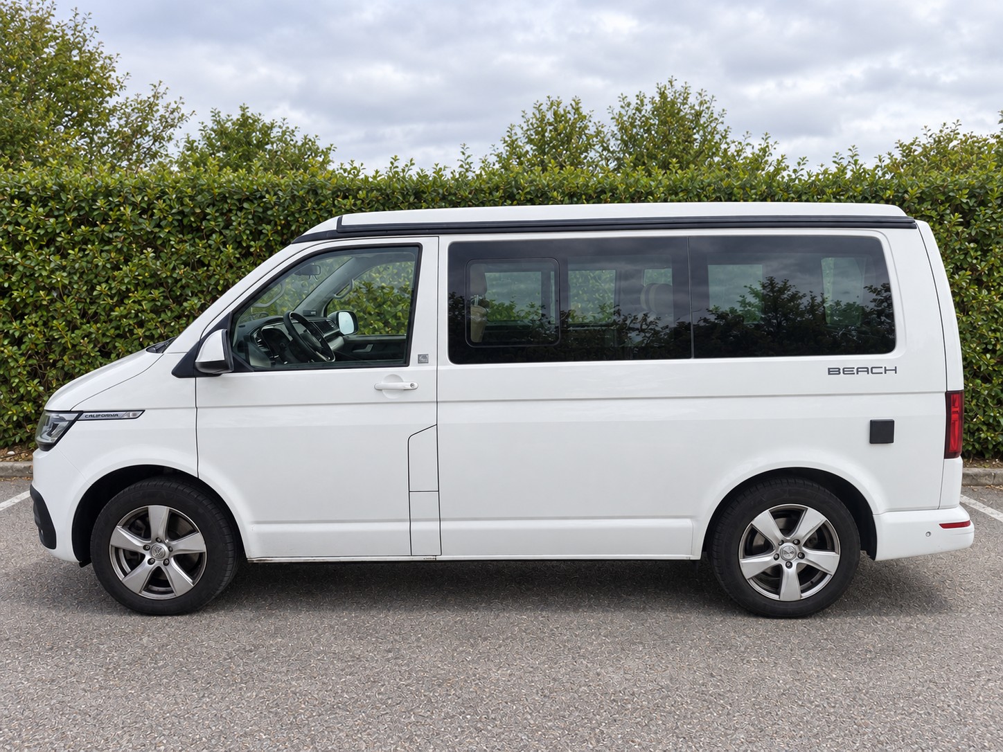 VW 6.1 Beach Last Edition-image-8